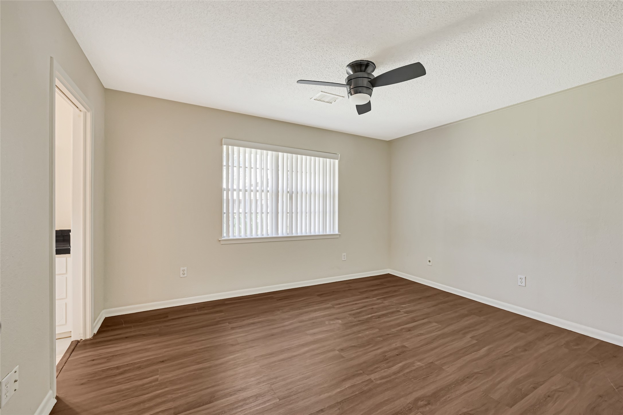 12738 Eastbrook Drive, Houston, TX 77013