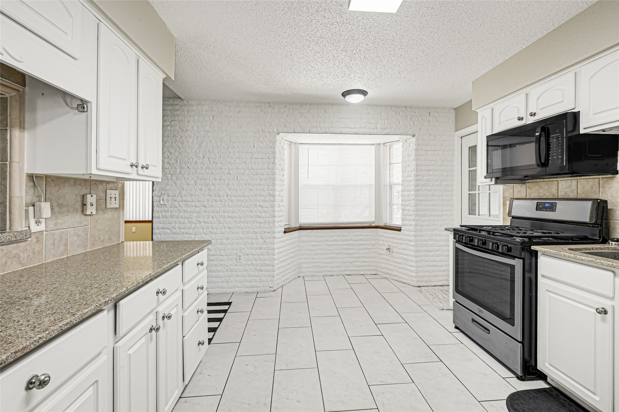 12738 Eastbrook Drive, Houston, TX 77013