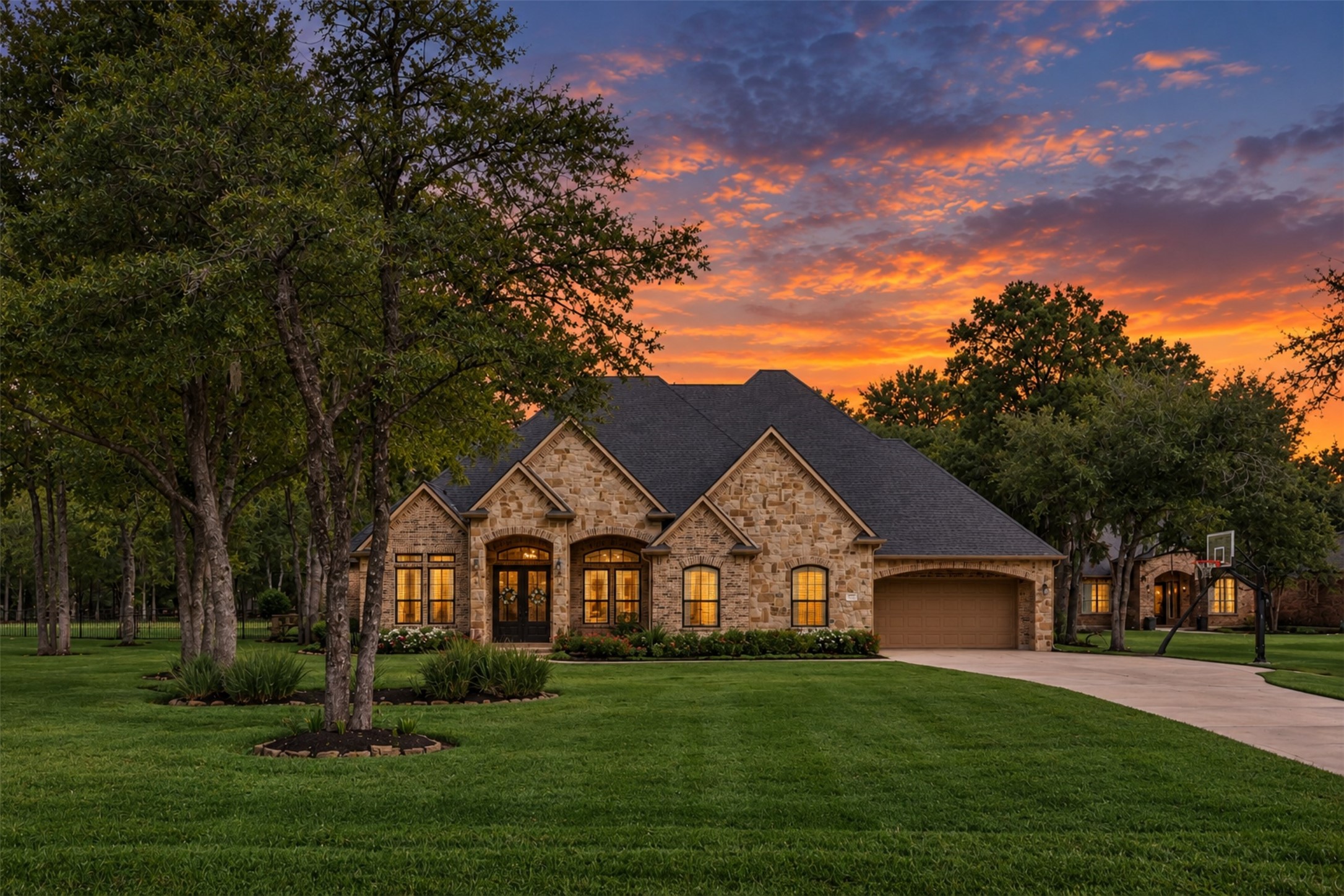 3422 Woodbine Drive, Fulshear, TX 77441