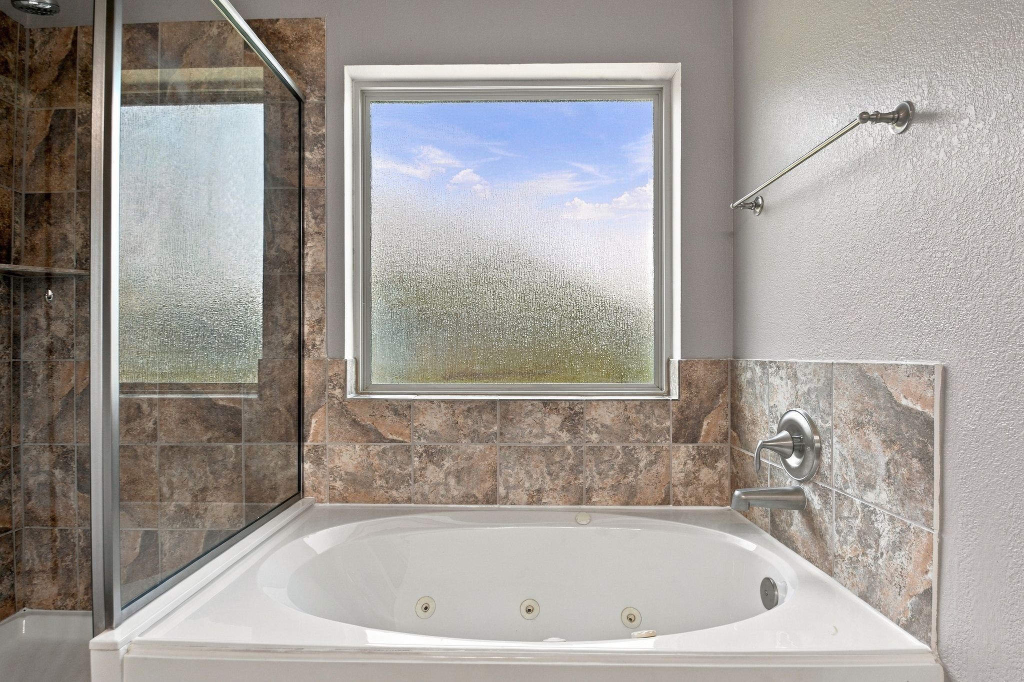 21513 Boix Manor Lane, Porter, TX 77365