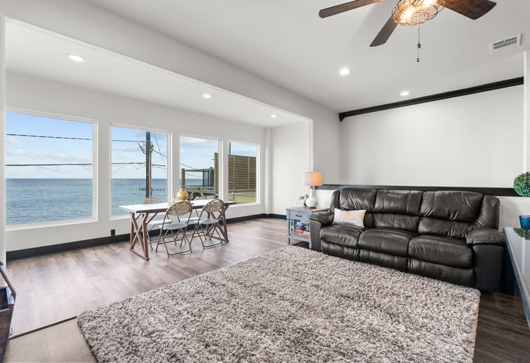 4514 Boulevard Street, Bacliff, TX 77518