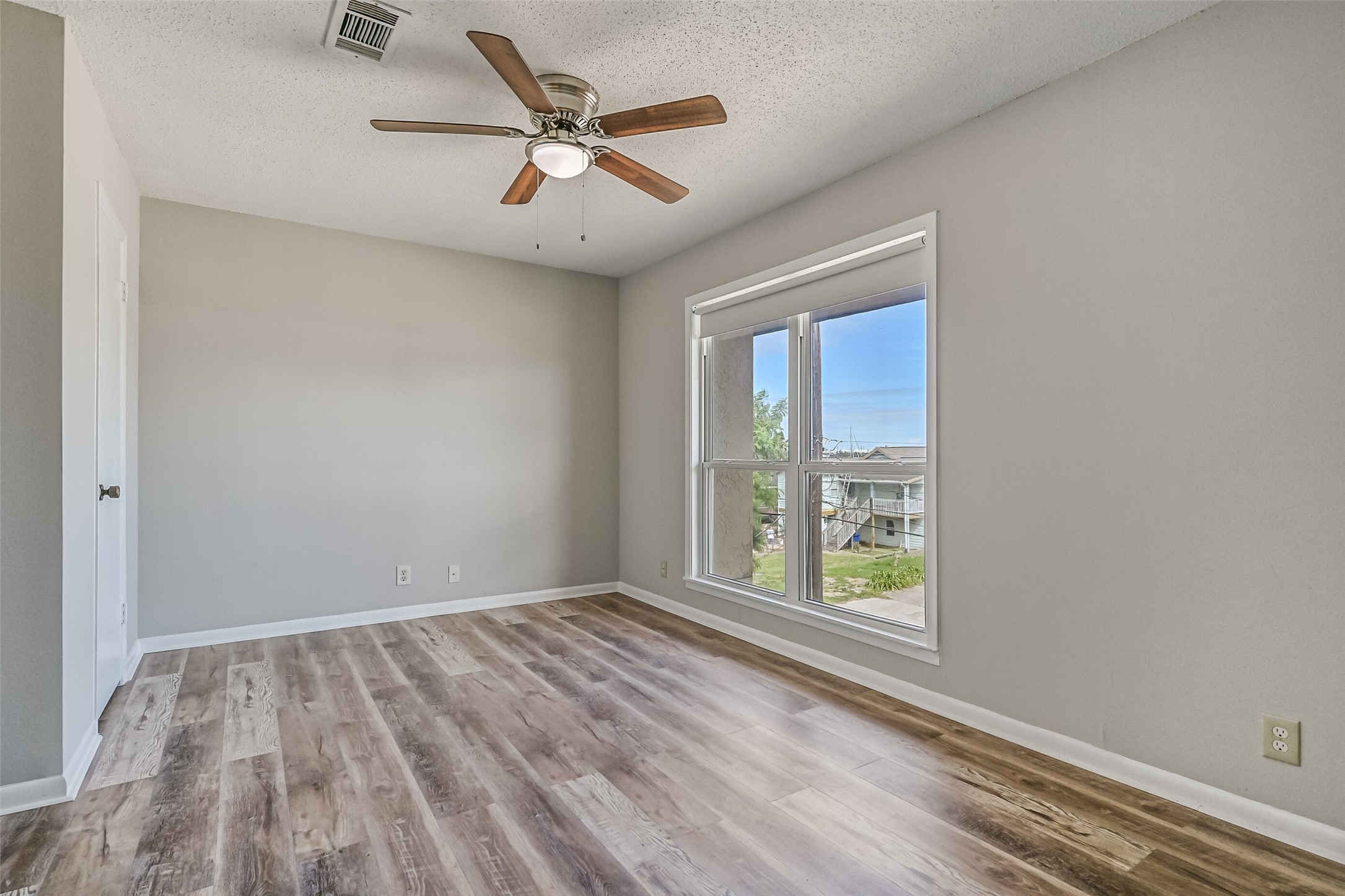 1817 Biovu Drive, Galveston, TX 77551