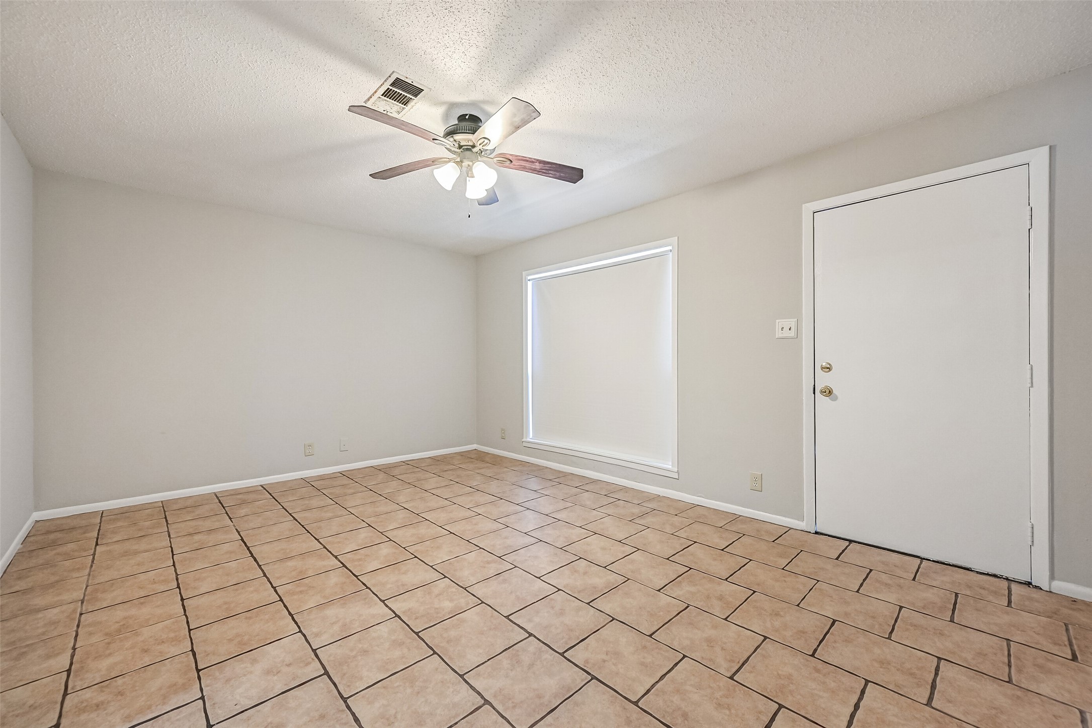 1817 Biovu Drive, Galveston, TX 77551