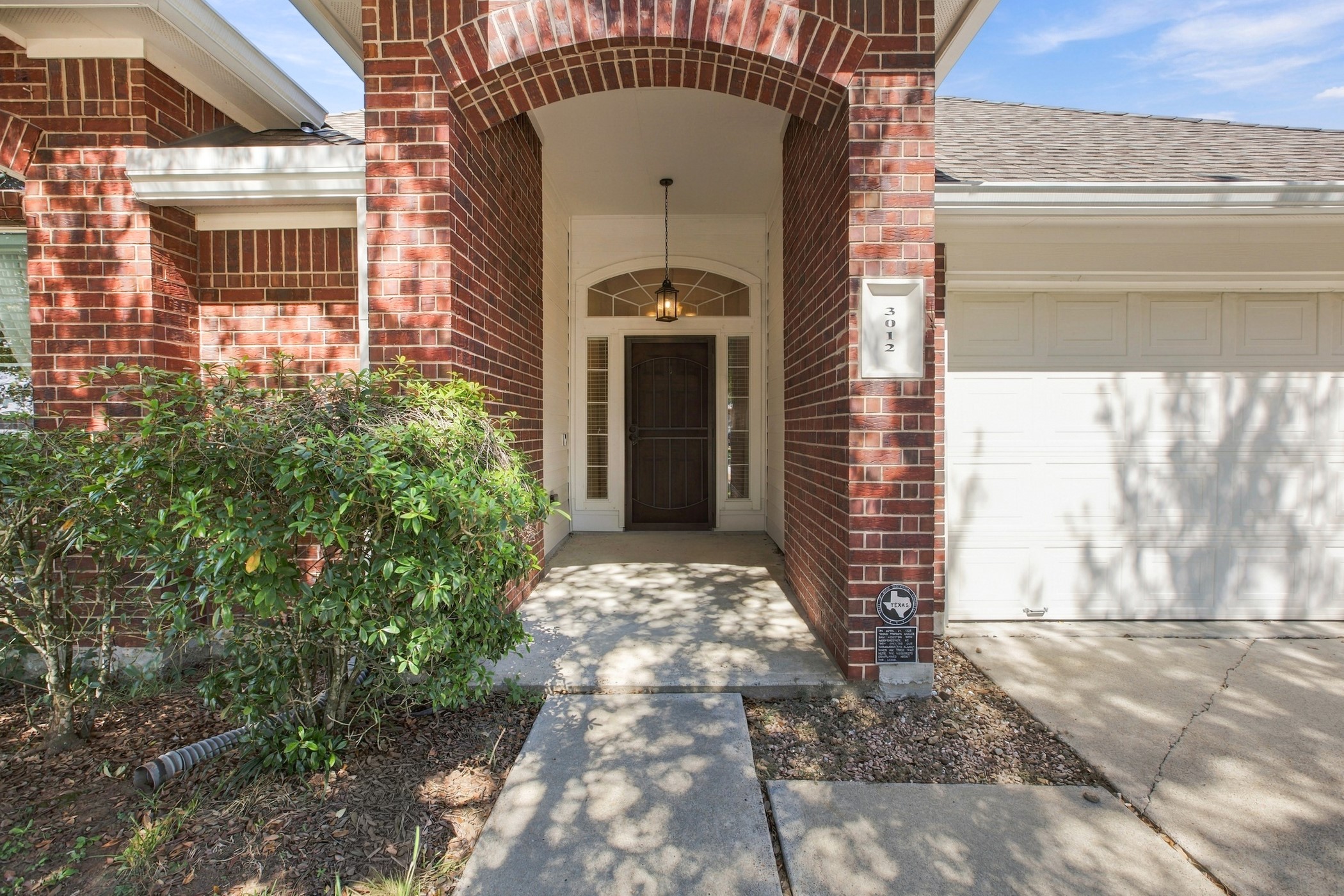 3012 Kings Isle Lane, Dickinson, TX 77539