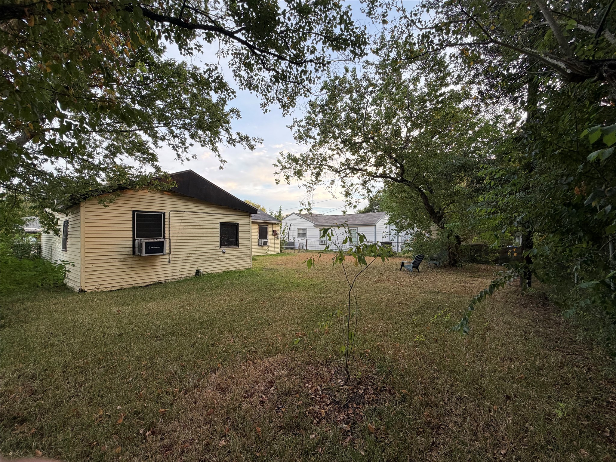 7326 Eisenhower Road, Houston, TX 77033