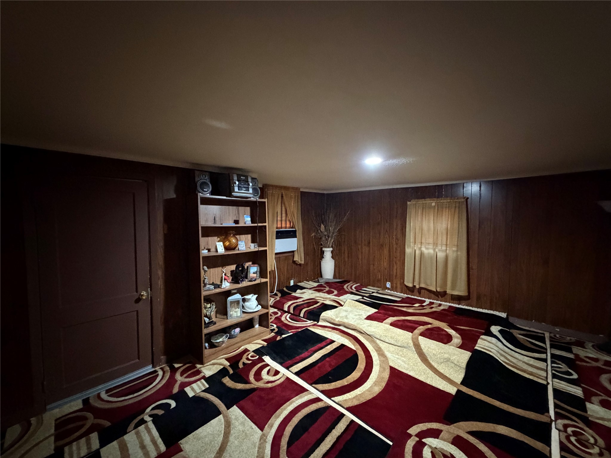 7326 Eisenhower Road, Houston, TX 77033