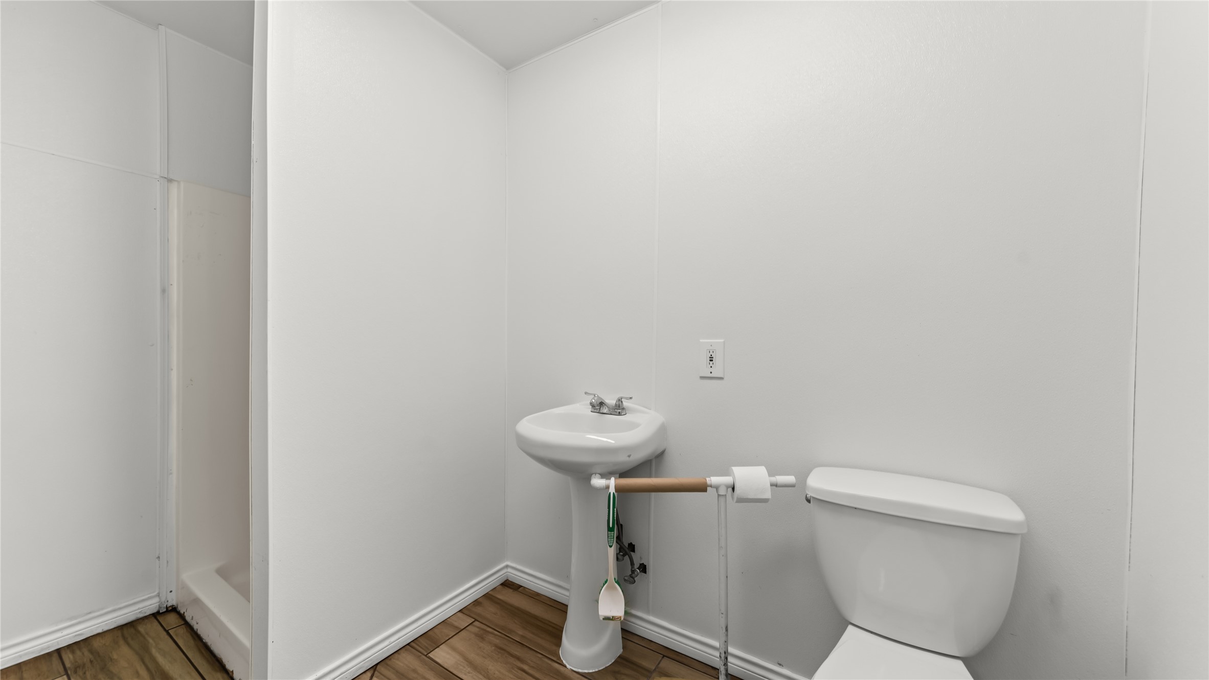 341 5th Street, Dickinson, TX 77539