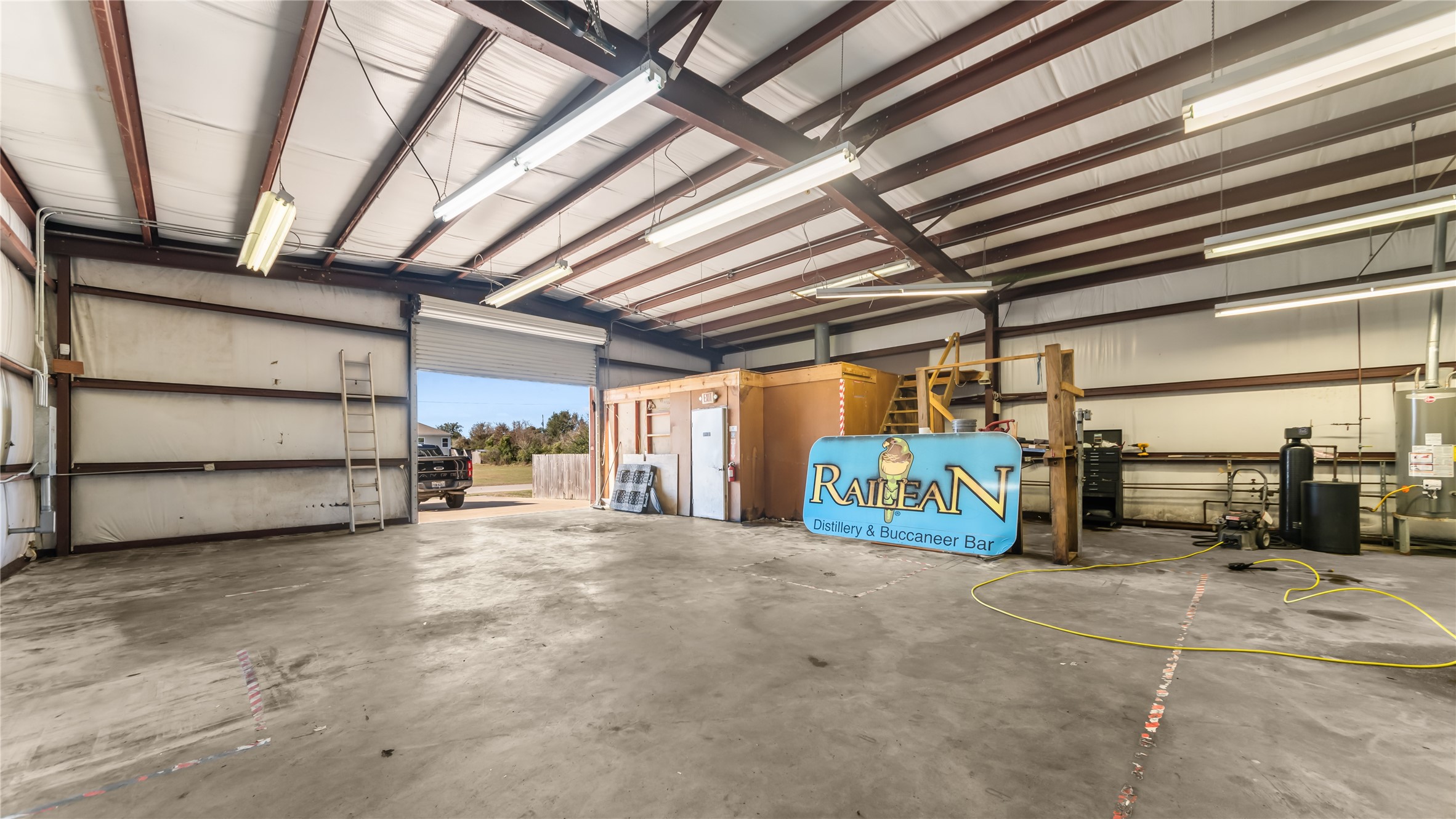 341 5th Street, Dickinson, TX 77539