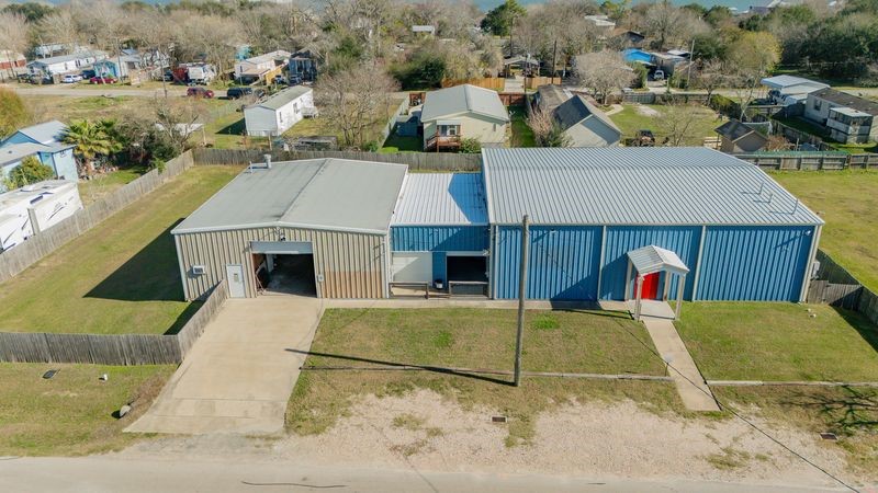 341 5th Street, Dickinson, TX 77539