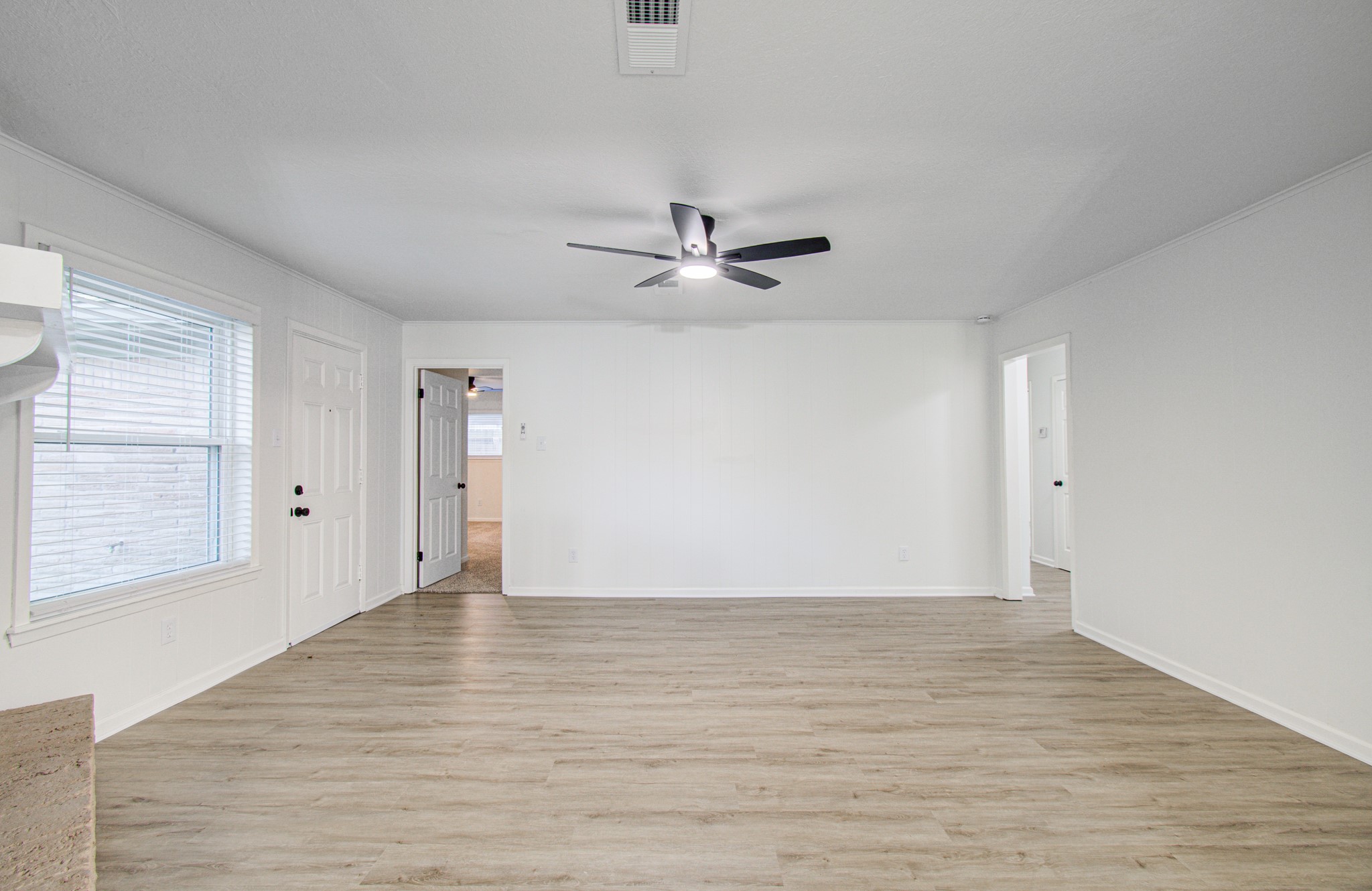 11735 N Perry Avenue, Houston, TX 77071