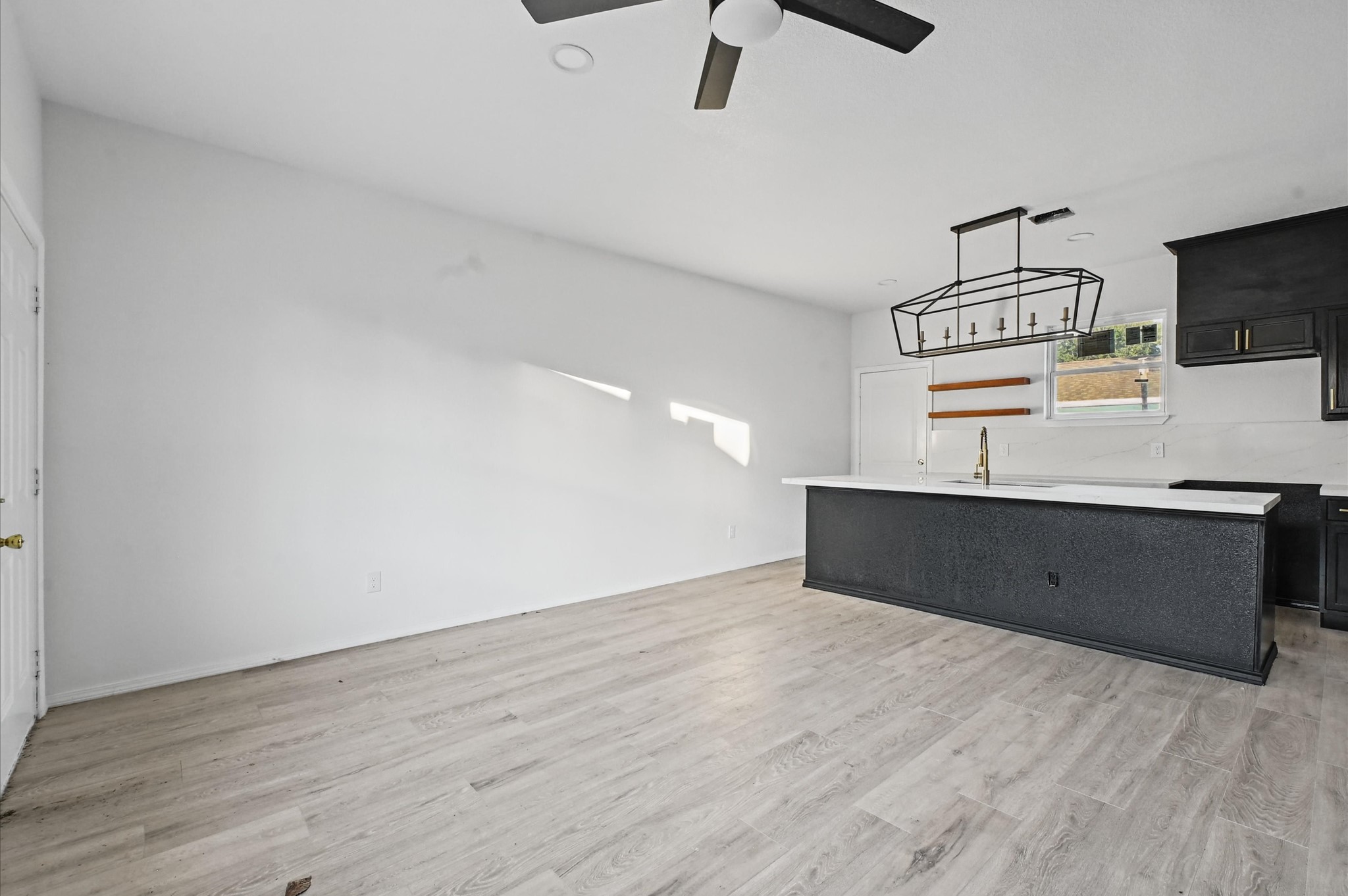 7939 Goode Street, Houston, TX 77012
