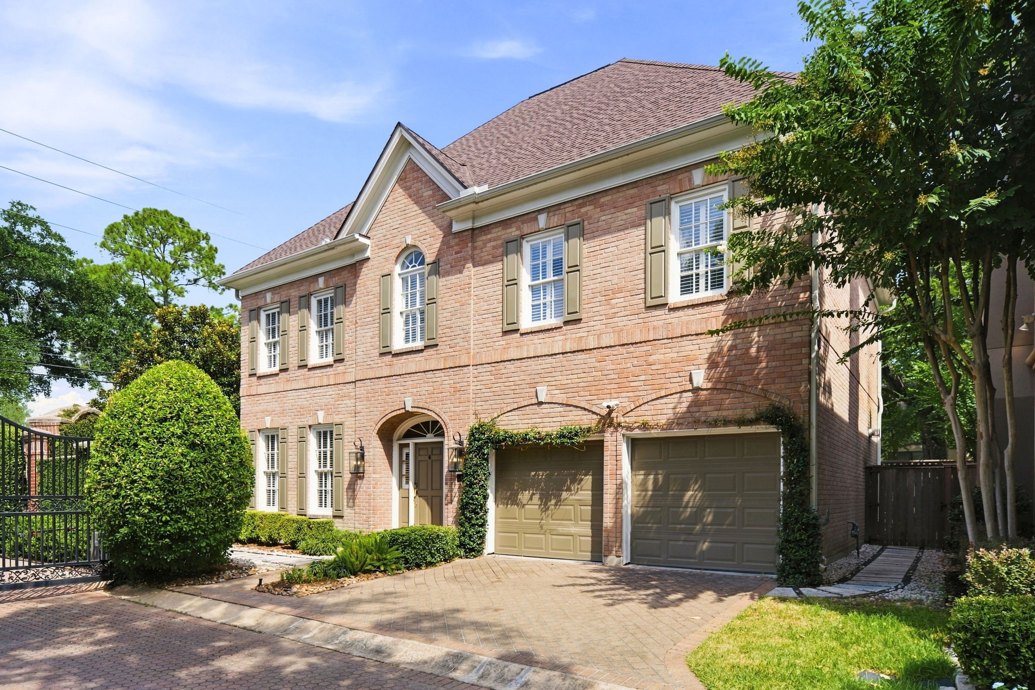 2211 Augusta Drive, #1, Houston, TX 77057