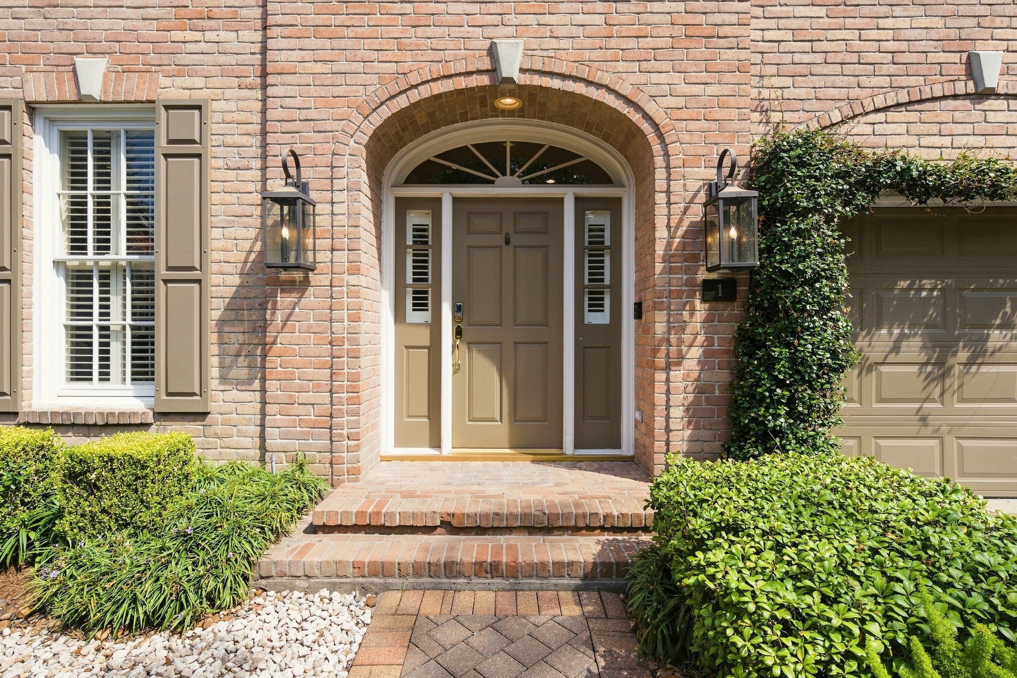 2211 Augusta Drive, #1, Houston, TX 77057