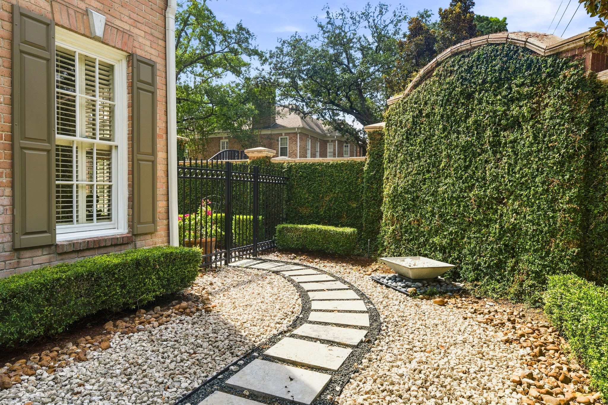 2211 Augusta Drive, #1, Houston, TX 77057