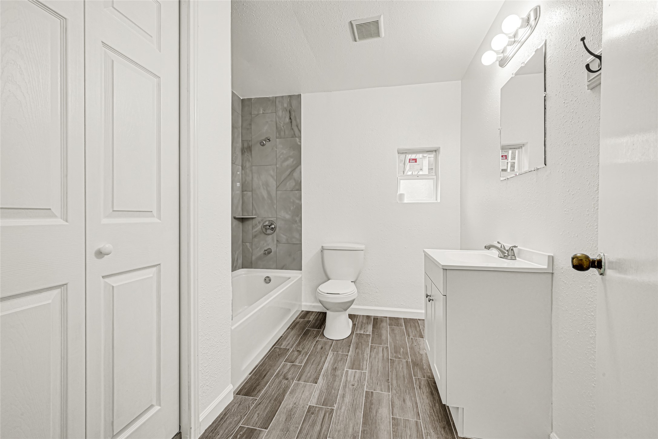 809 Vincent Street, #A, Houston, TX 77009