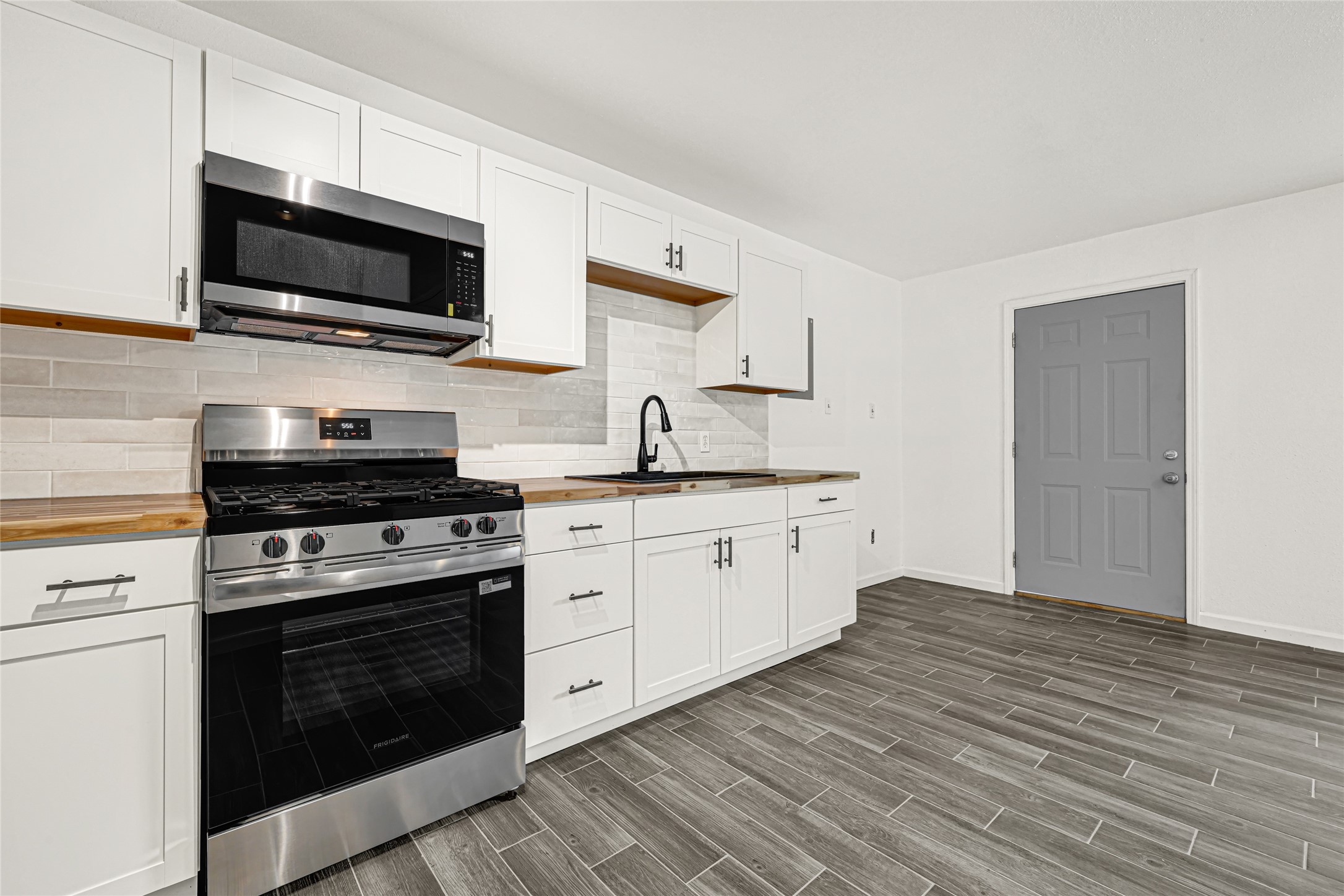 809 Vincent Street, #A, Houston, TX 77009