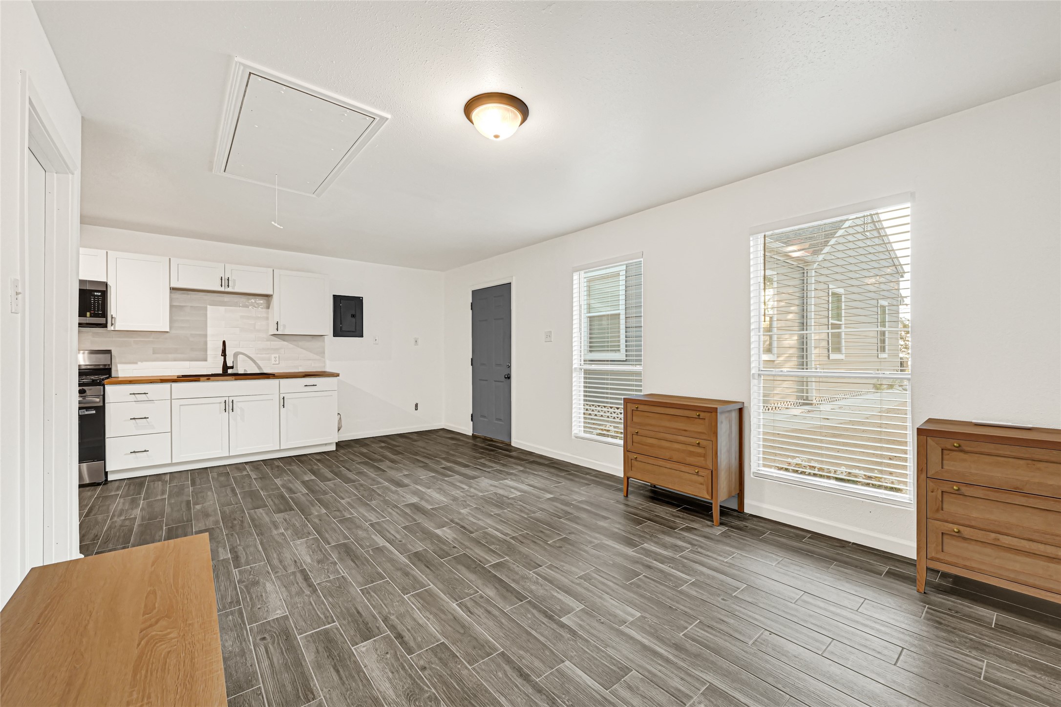 809 Vincent Street, #A, Houston, TX 77009