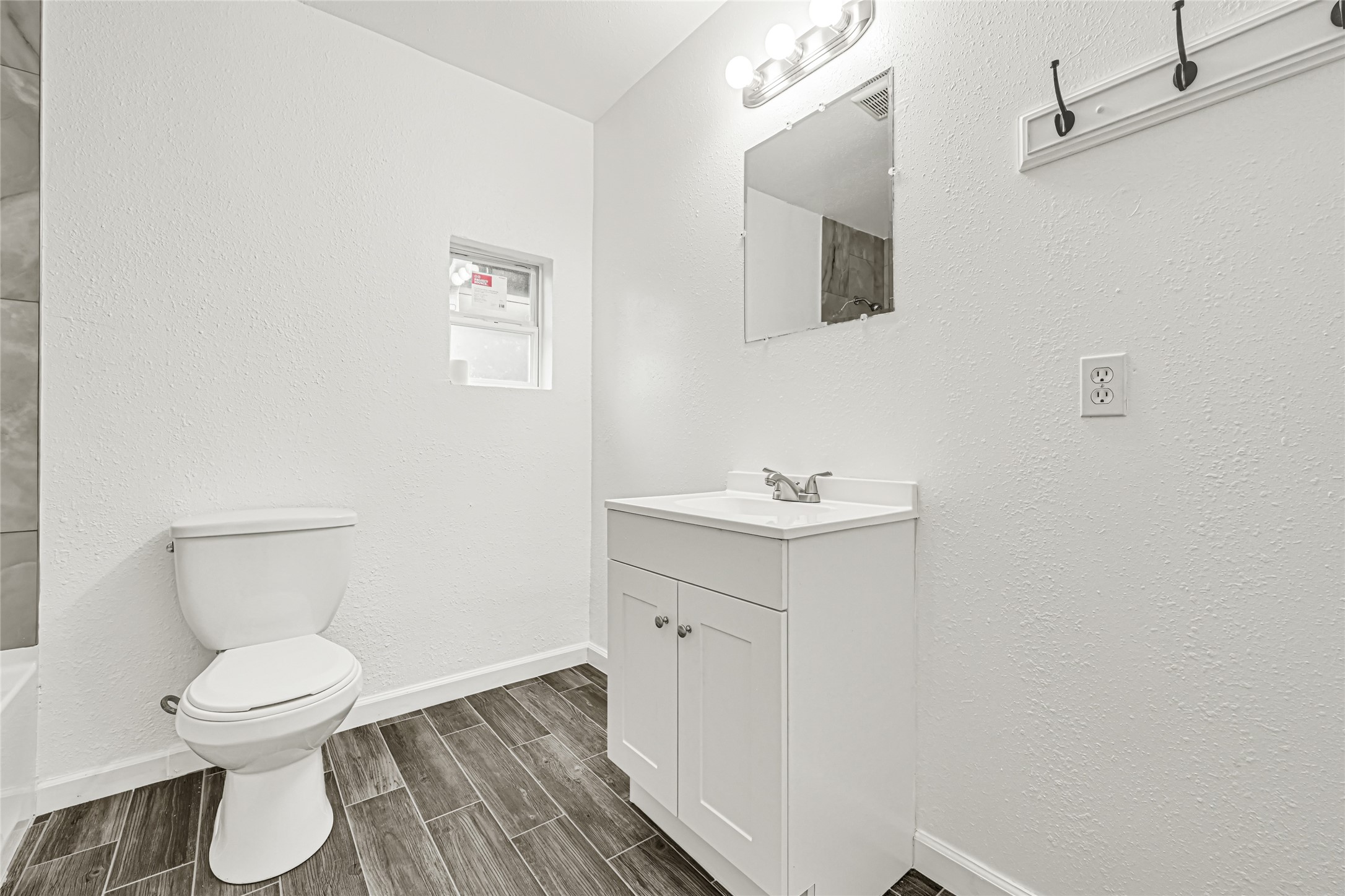 809 Vincent Street, #A, Houston, TX 77009