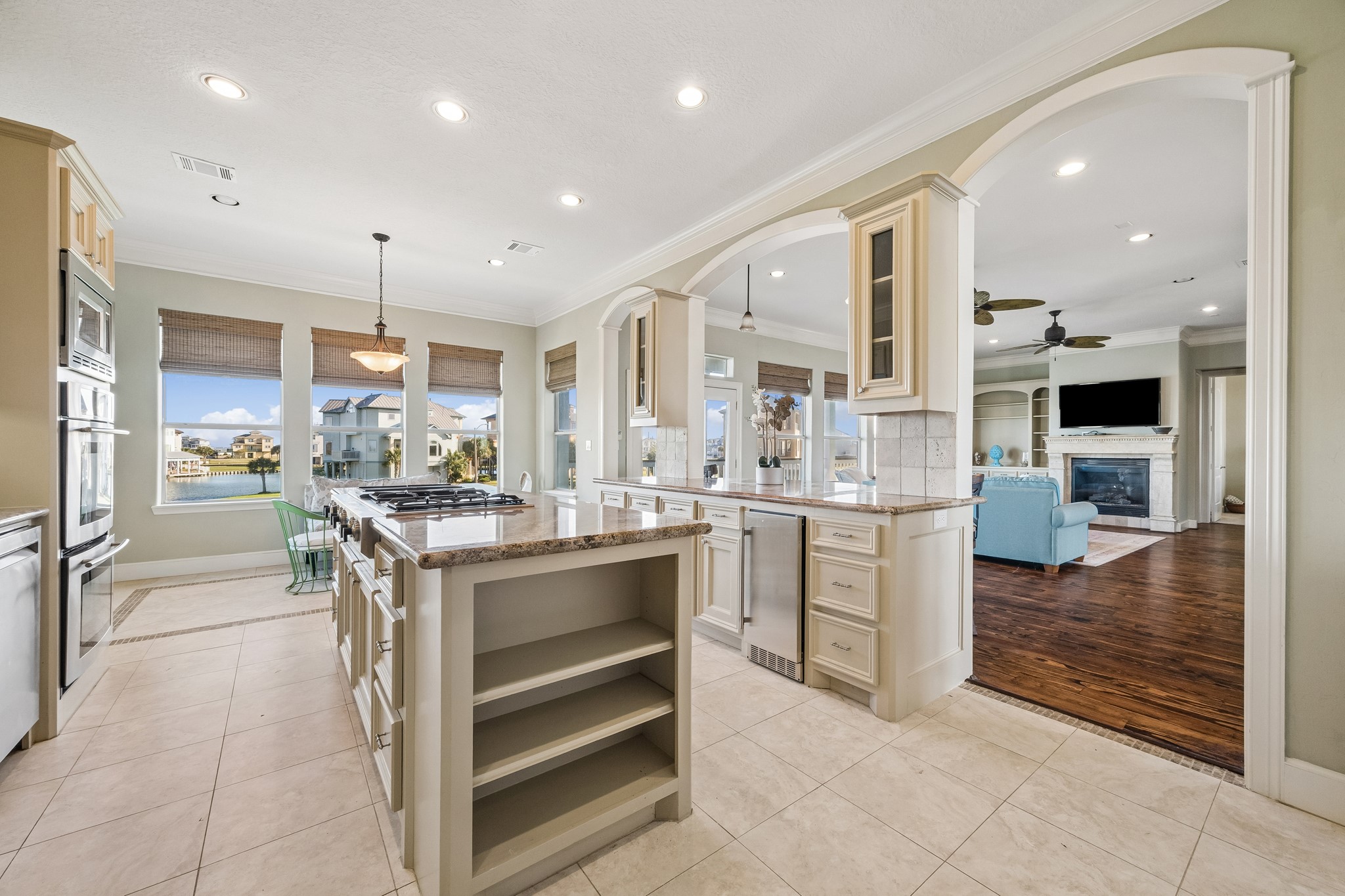 23 Fleming, Hitchcock, TX 77563
