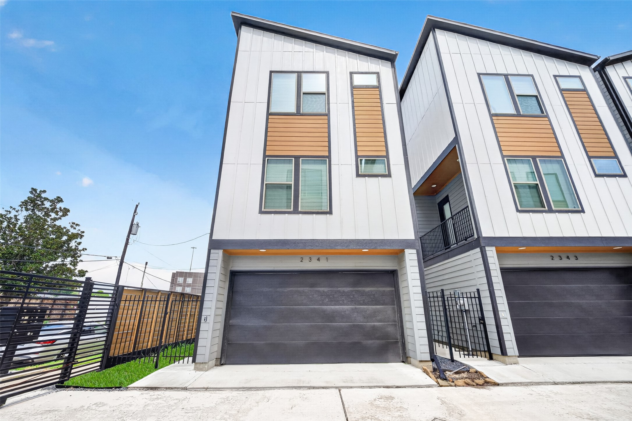2341 Eagle Street, Houston, TX 77004
