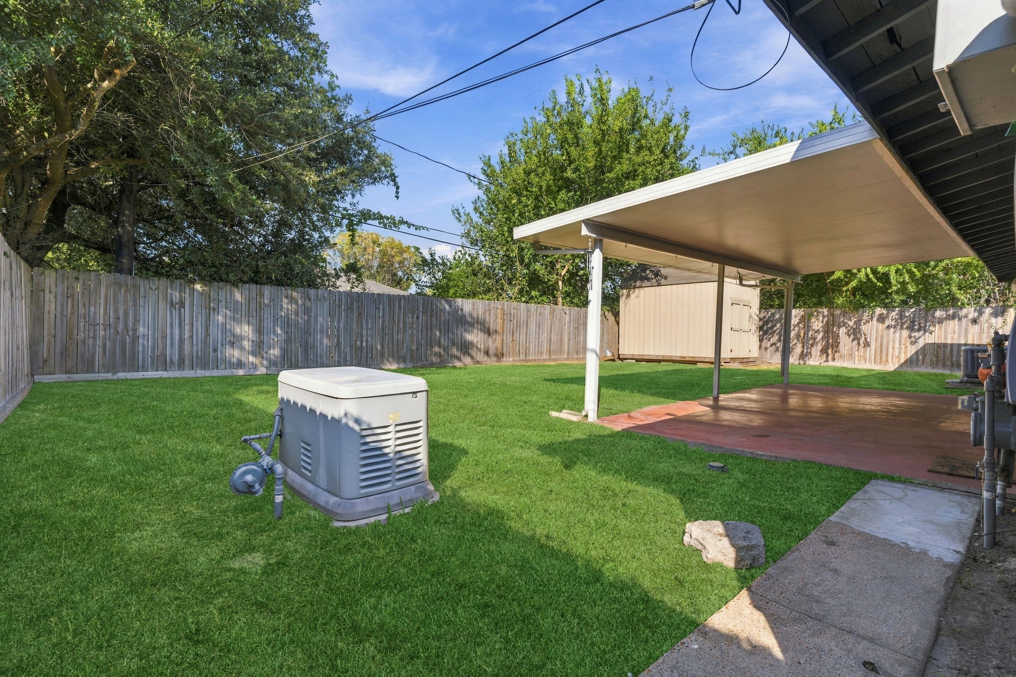 5747 Thrush Drive, Houston, TX 77033