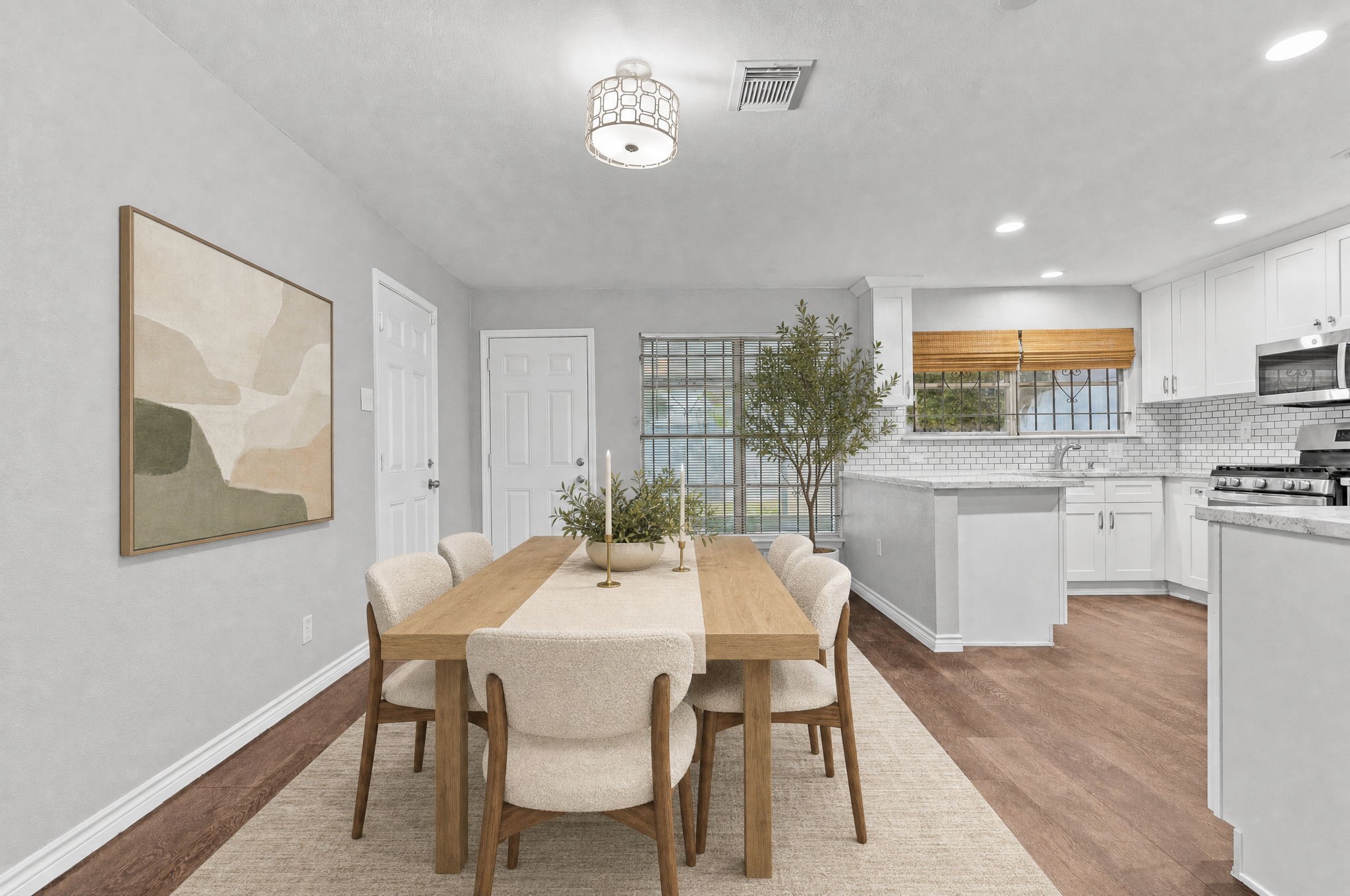 5747 Thrush Drive, Houston, TX 77033