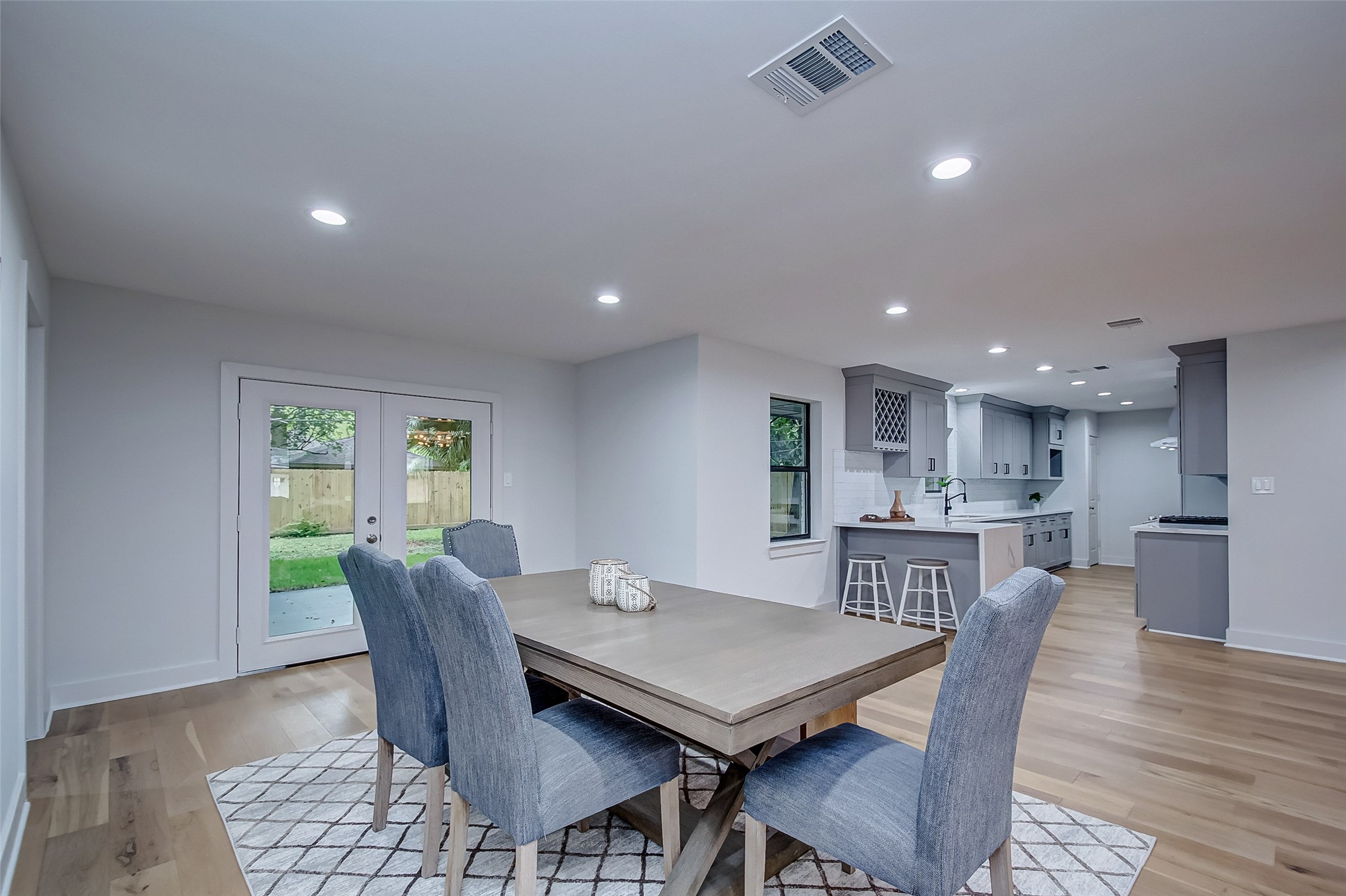 3515 Mona Lee Lane, Houston, TX 77080