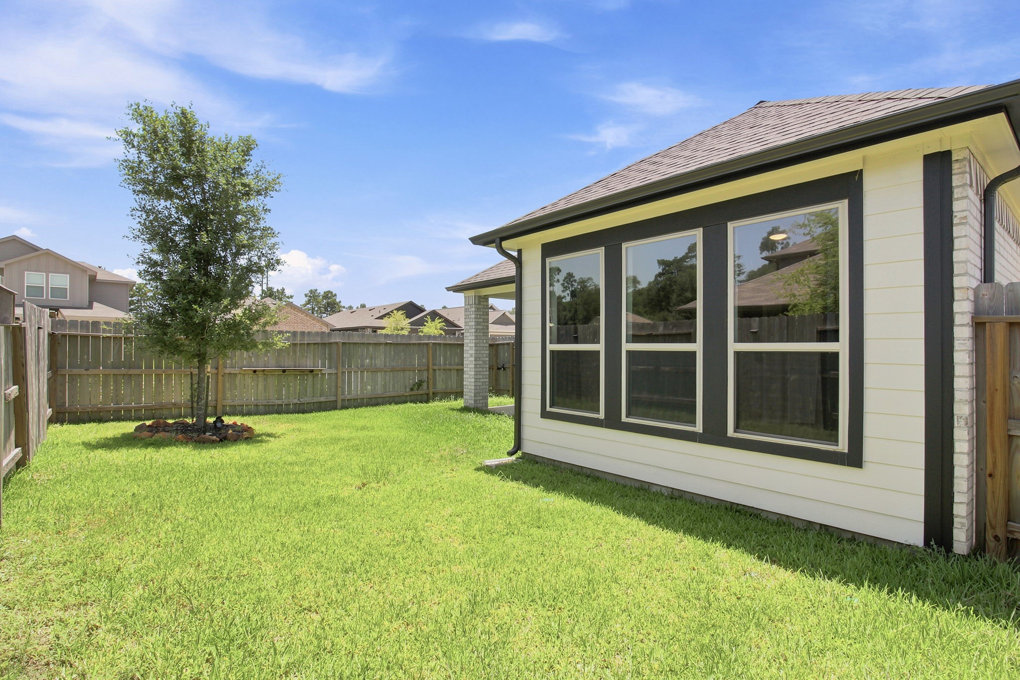 view of backyard