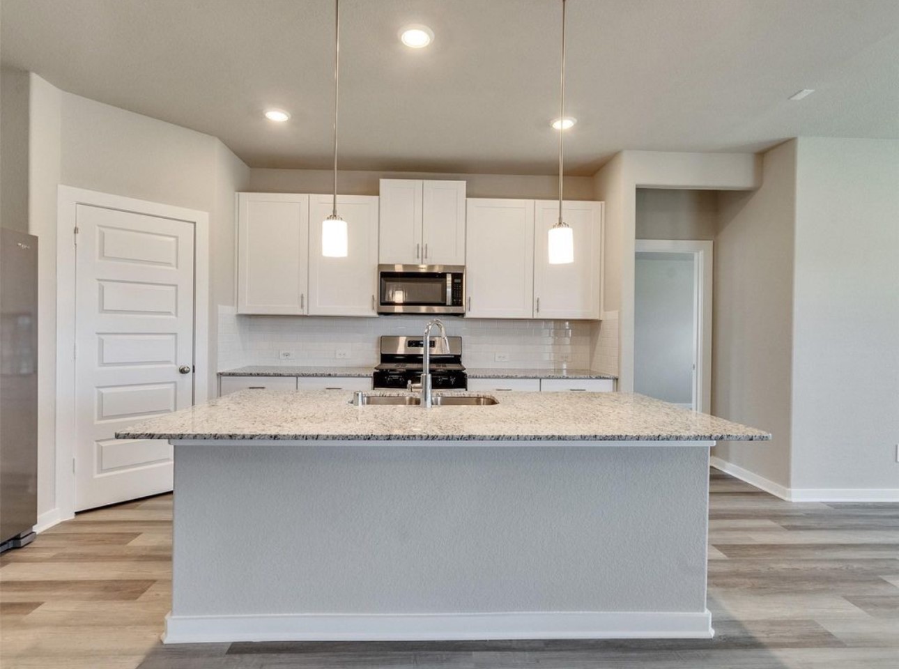 10407 Hermann Trace, Texas City, TX 77591
