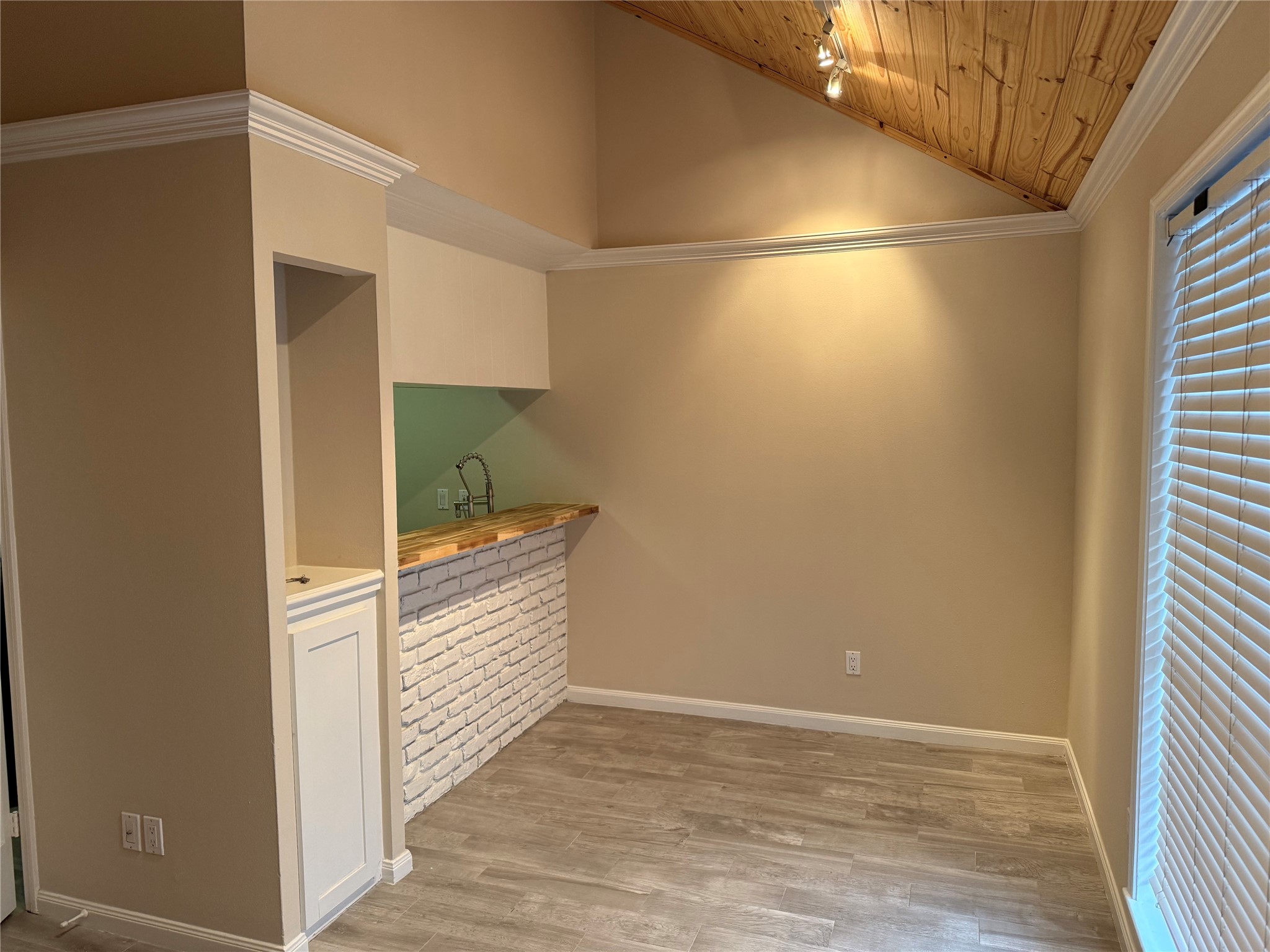 3618 Stanford Street, #6, Houston, TX 77006