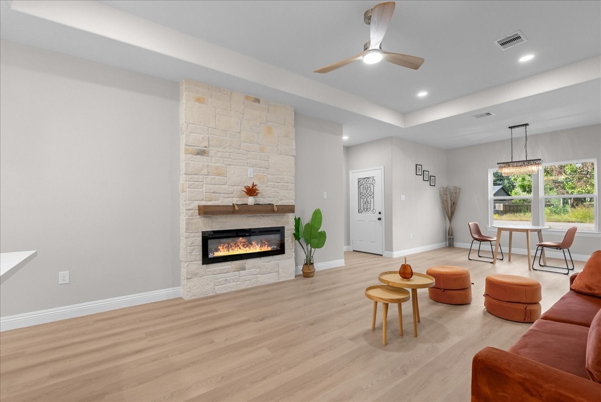 2311 Thompson Street, La Marque, TX 77568