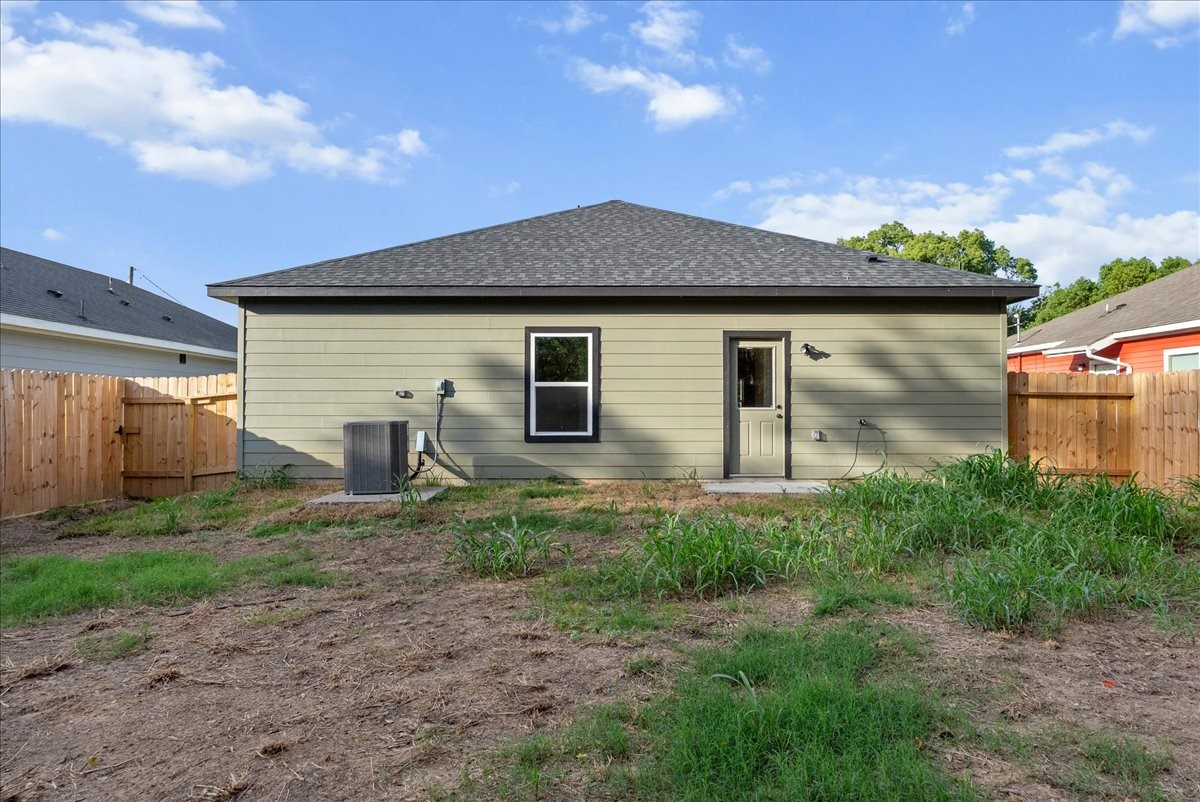 2311 Thompson Street, La Marque, TX 77568