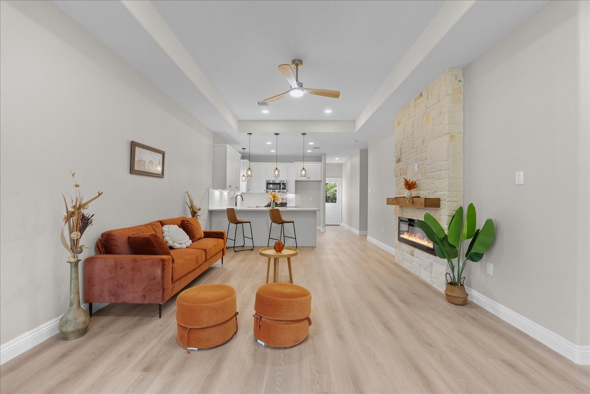 2311 Thompson Street, La Marque, TX 77568