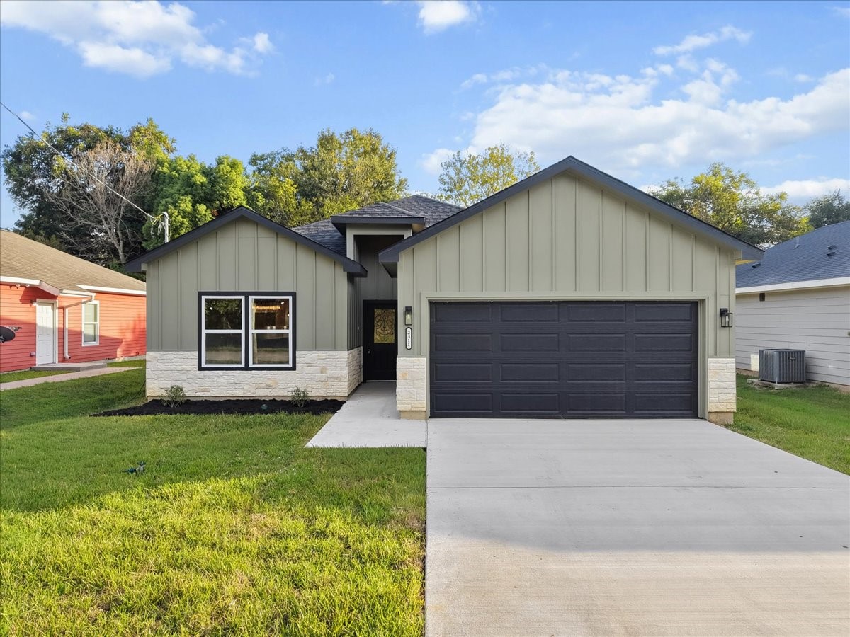 2311 Thompson Street, La Marque, TX 77568
