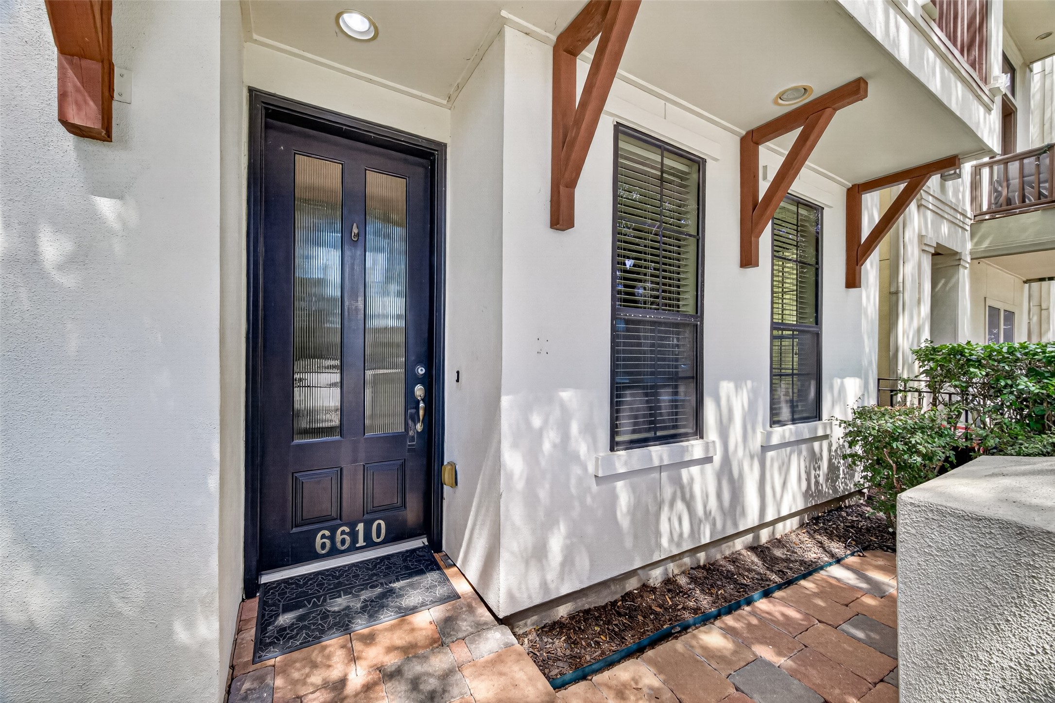 6610 Toledo Street, Houston, TX 77008 6610 Toledo Street, Houston, TX 77008
