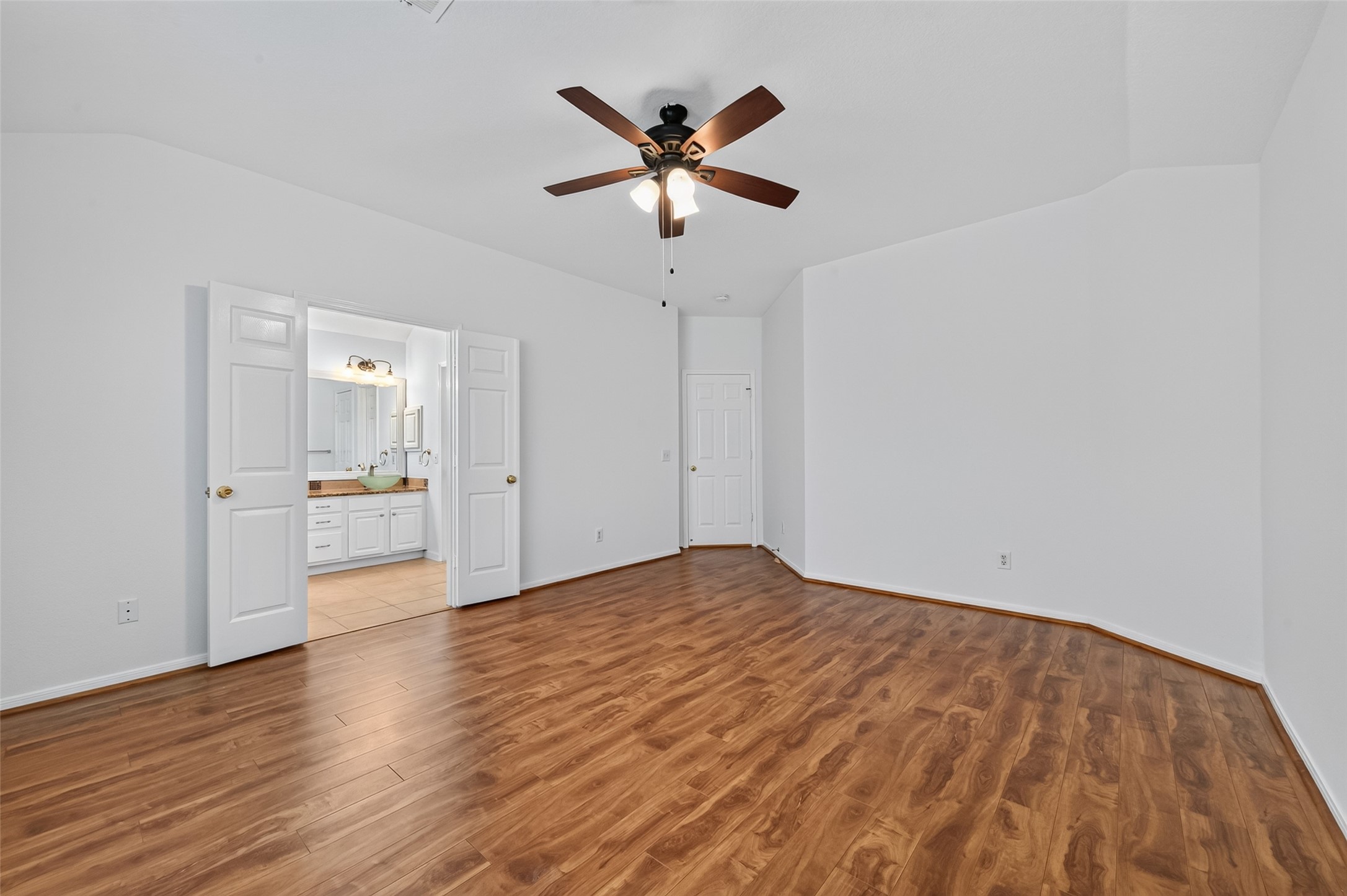 12214 Doe Meadow Drive, Stafford, TX 77477