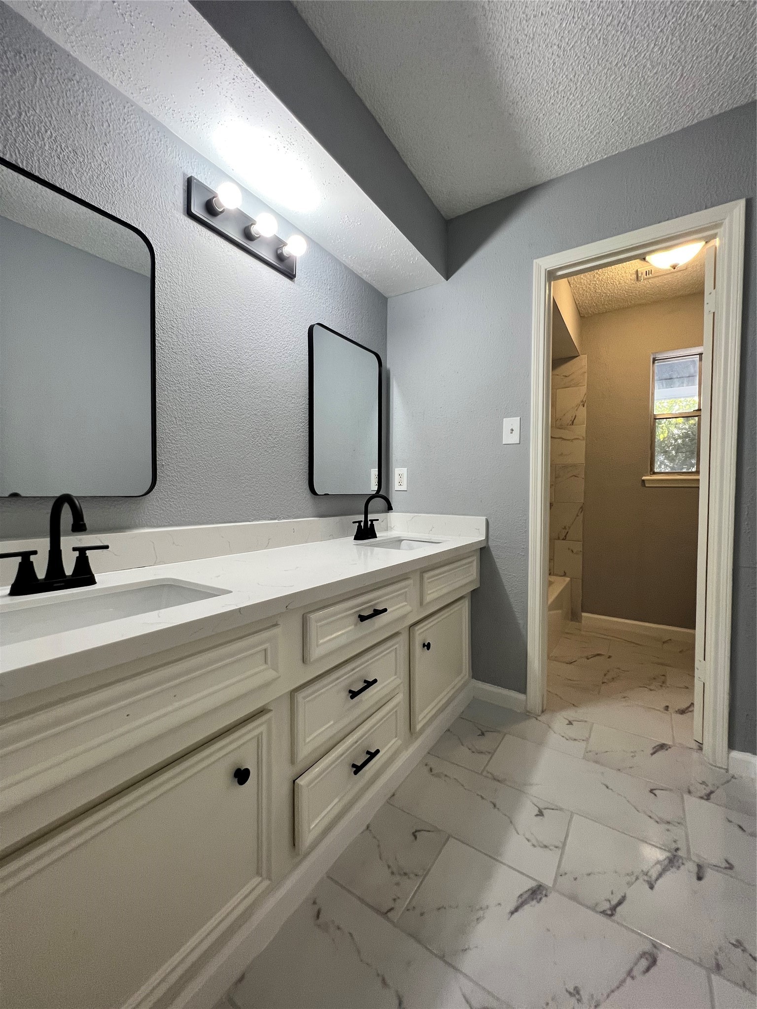 3826 Midforest Drive, Houston, TX 77068