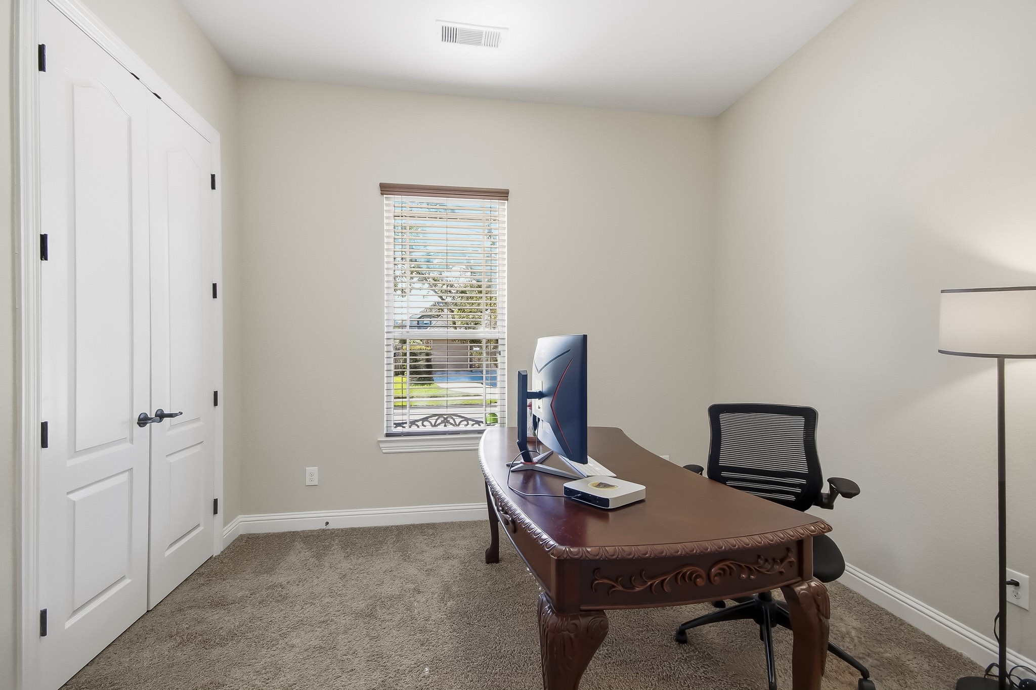 16818 Lake Limestone Lane, Houston, TX 77044