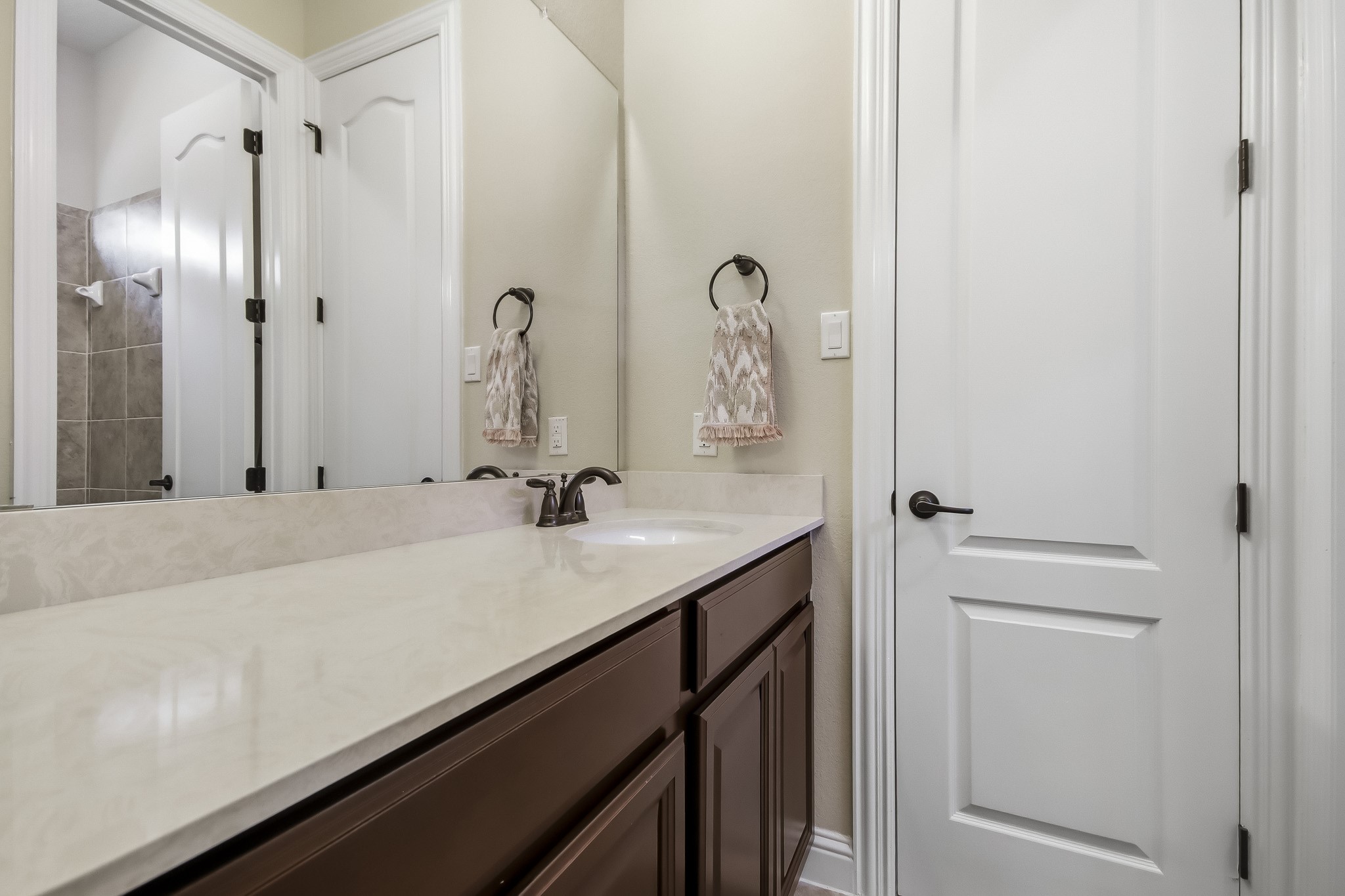 16818 Lake Limestone Lane, Houston, TX 77044