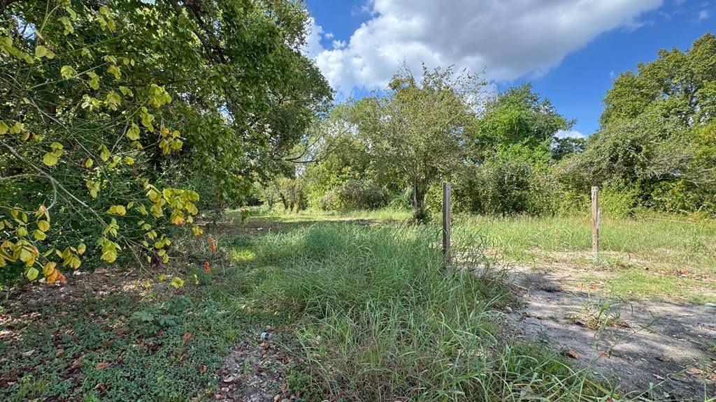 7607 Lockwood Drive, Houston, TX 77016