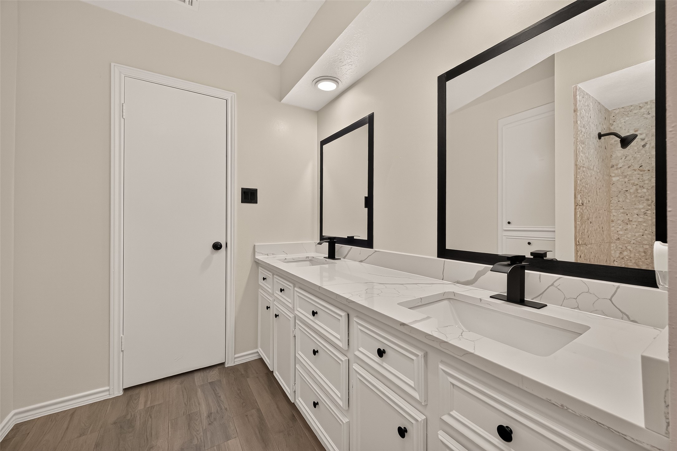 14606 Sunny Grove Drive, Houston, TX 77070