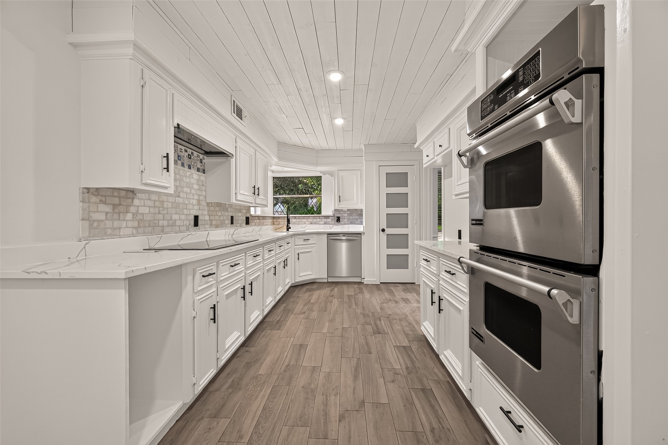 14606 Sunny Grove Drive, Houston, TX 77070