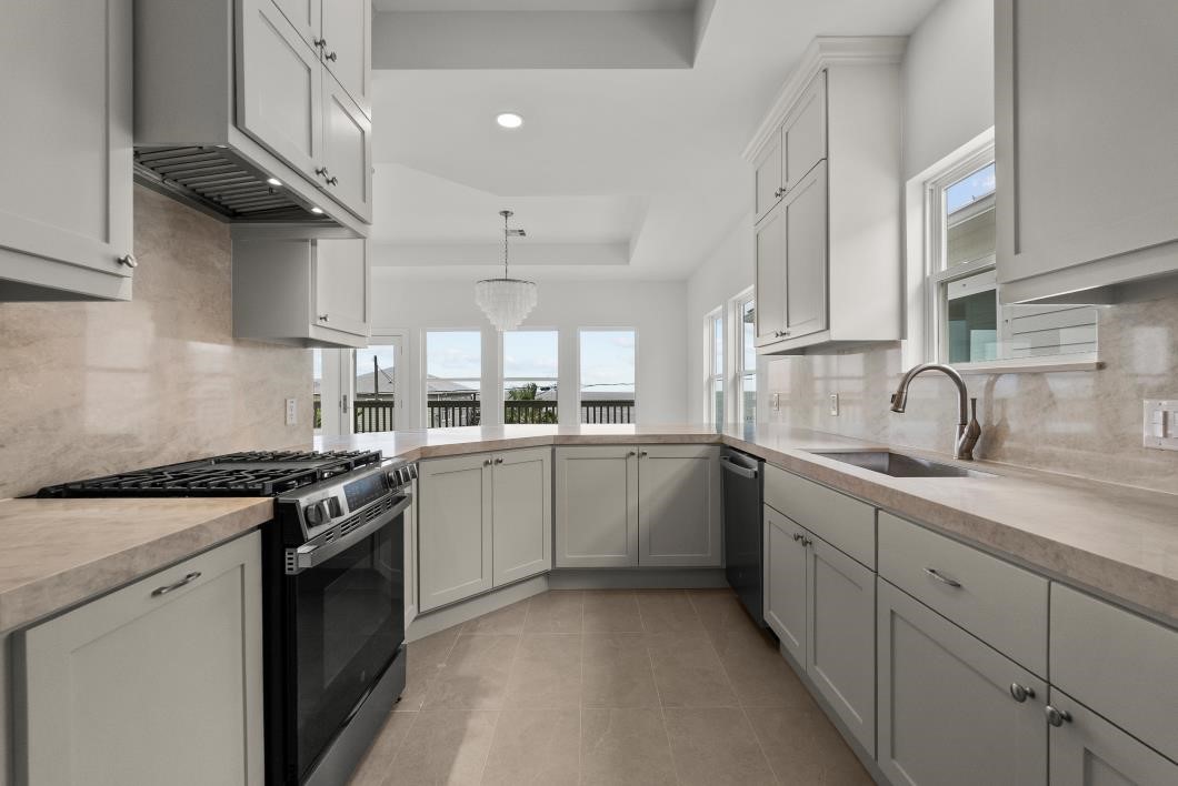 510 2nd street, San Leon, TX 77539