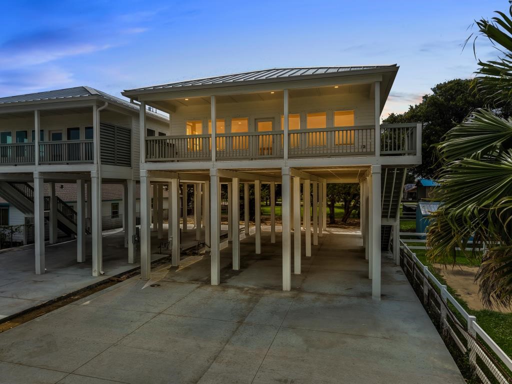 510 2nd street, San Leon, TX 77539