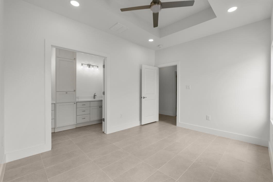 510 2nd street, San Leon, TX 77539