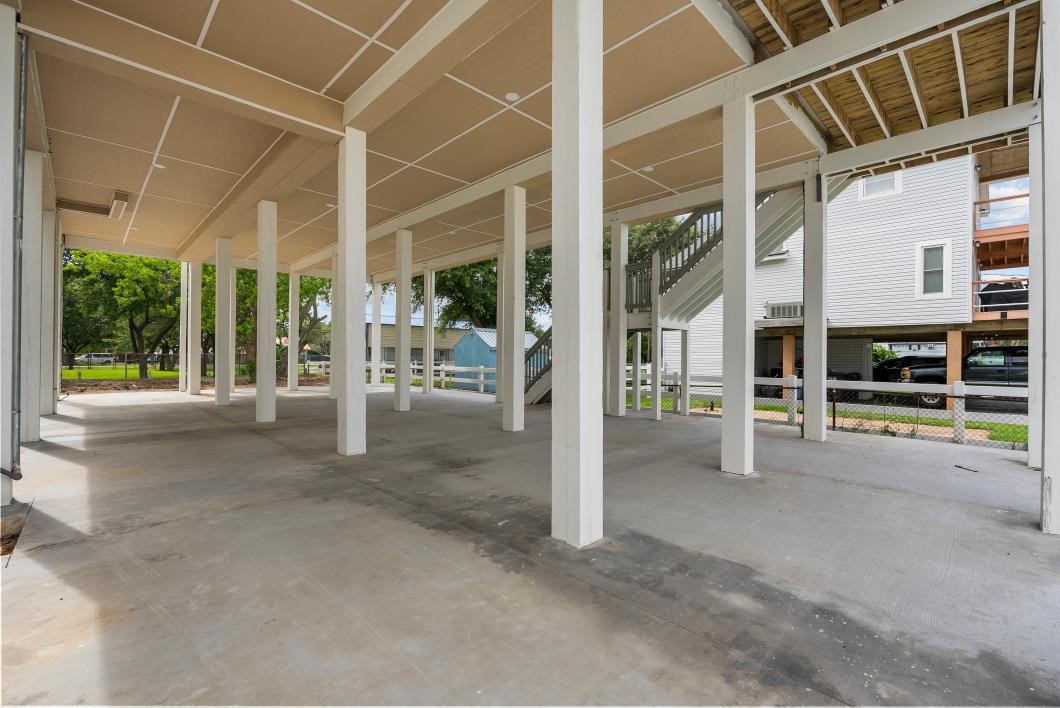510 2nd street, San Leon, TX 77539