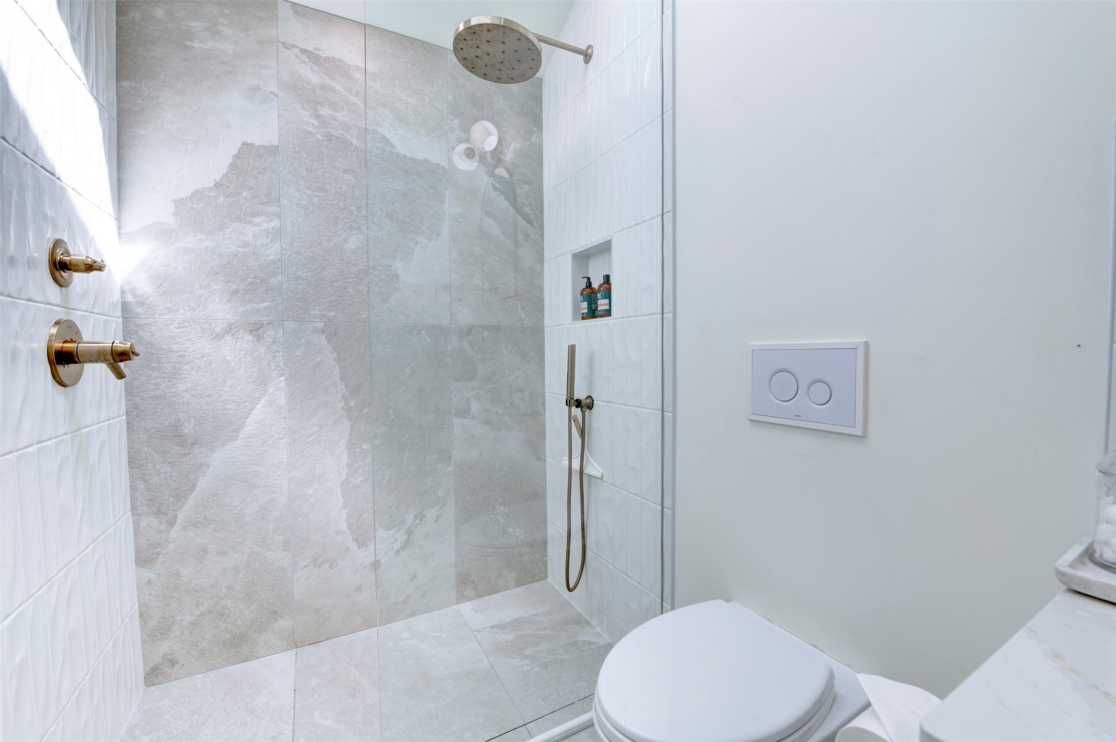 Elegant shower back house