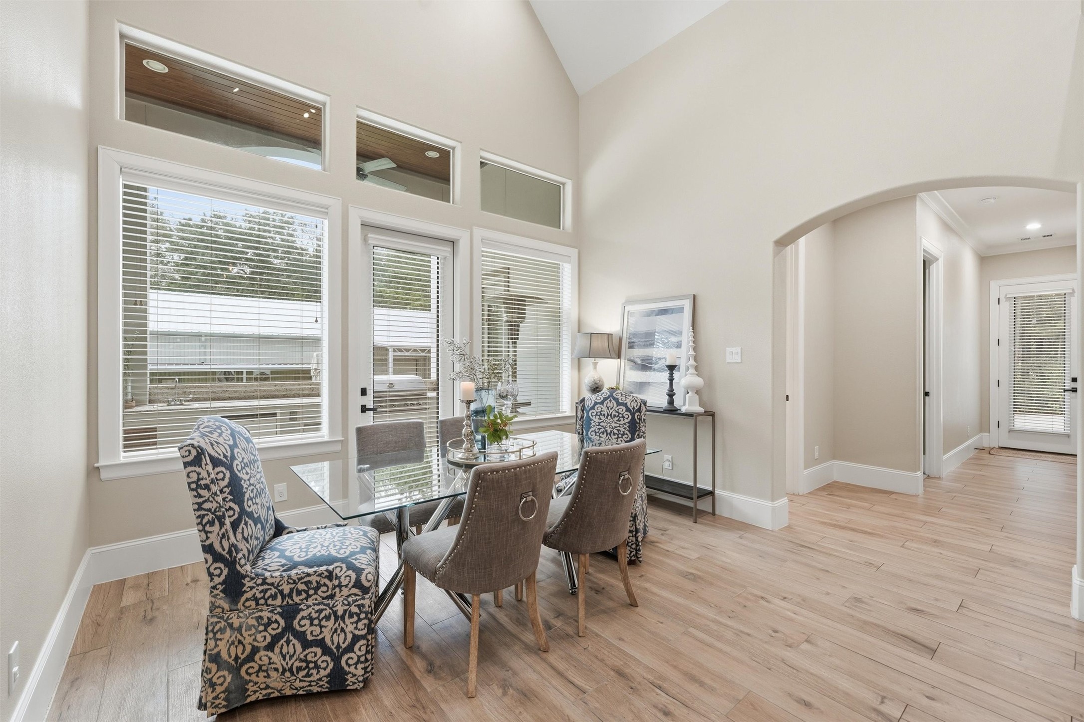 23562 Cannondale Loop, Montgomery, TX 77316
