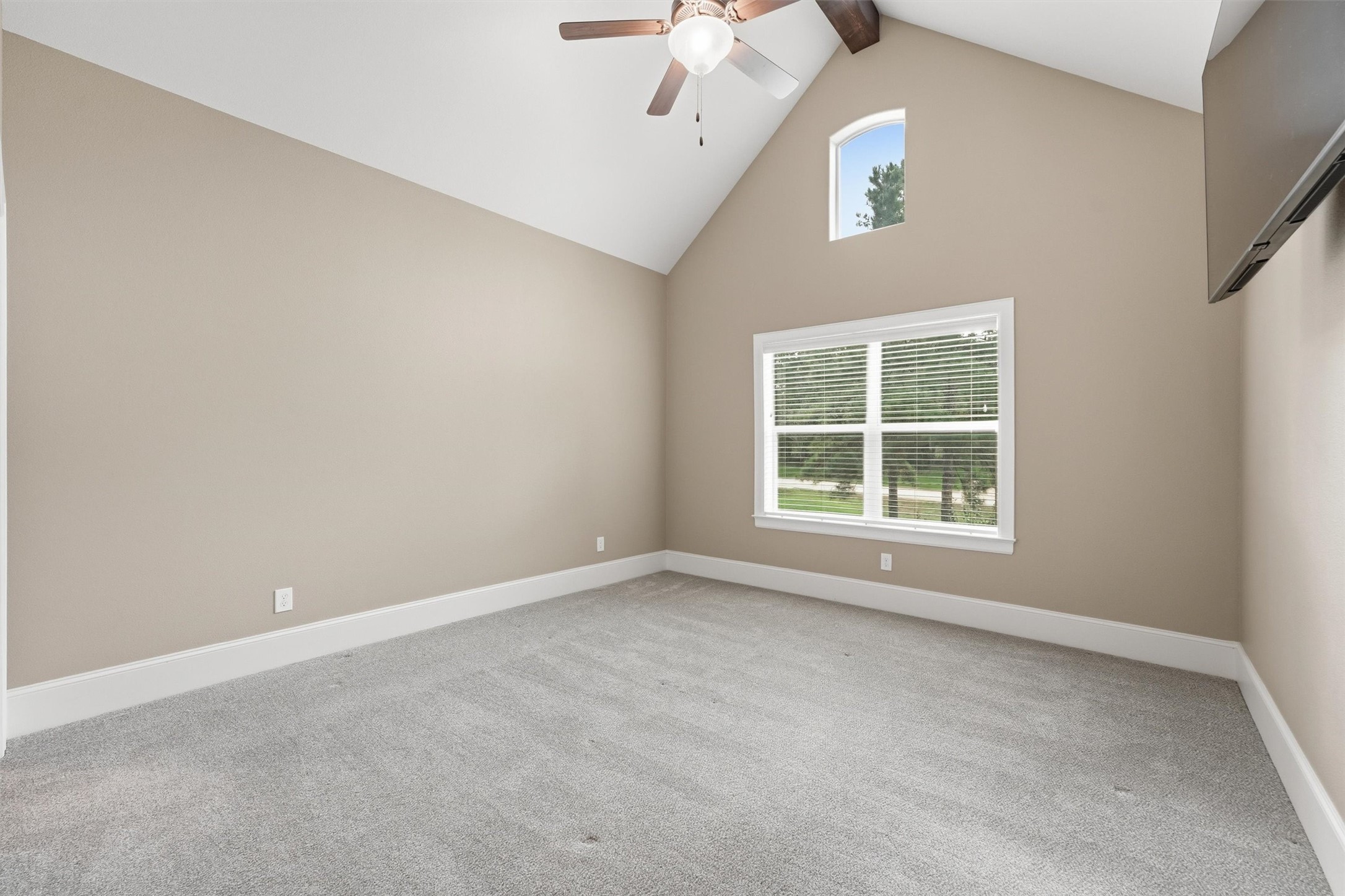 23562 Cannondale Loop, Montgomery, TX 77316