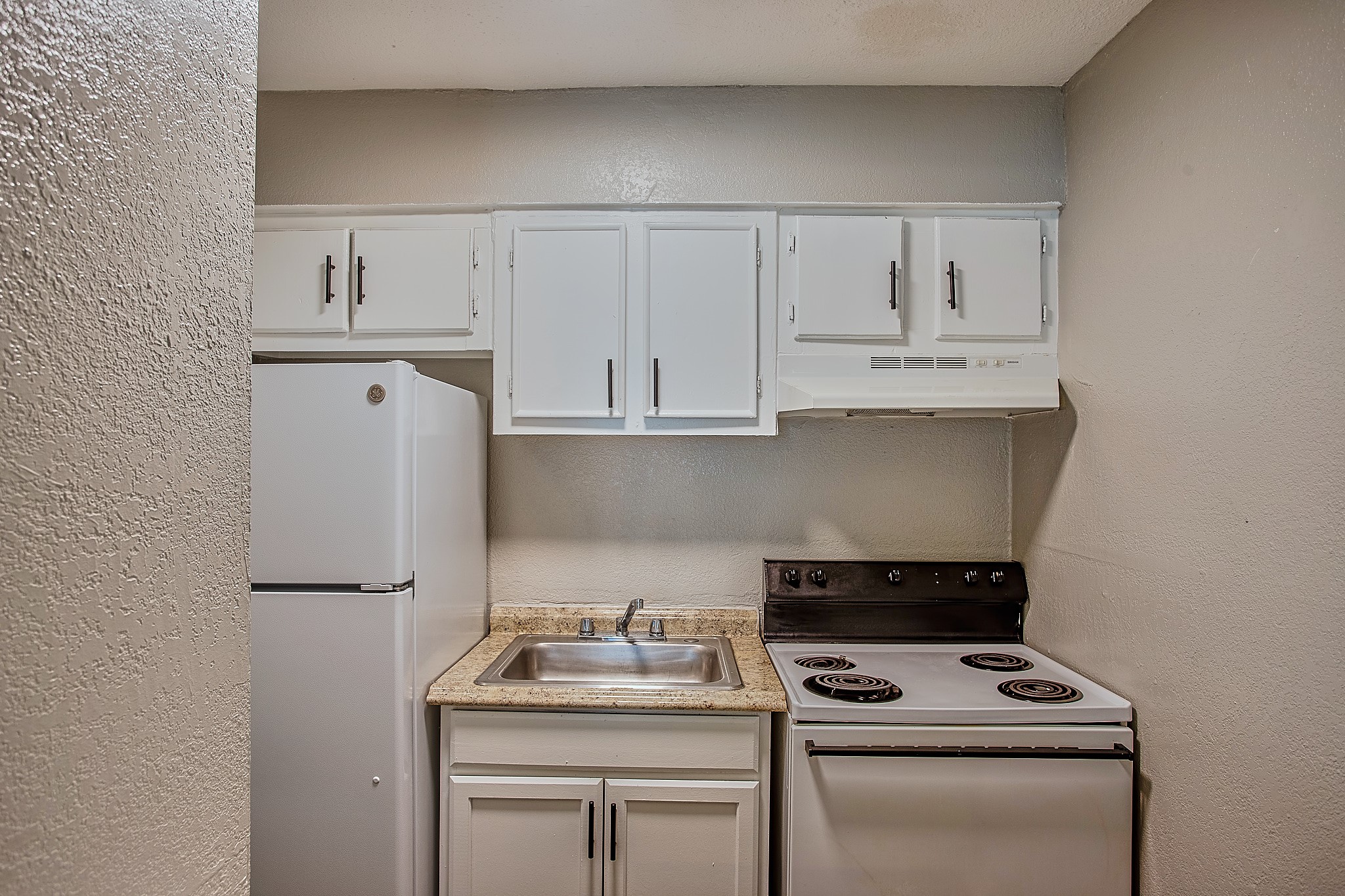 1423 Hawthorne, #16, Houston, TX 77006
